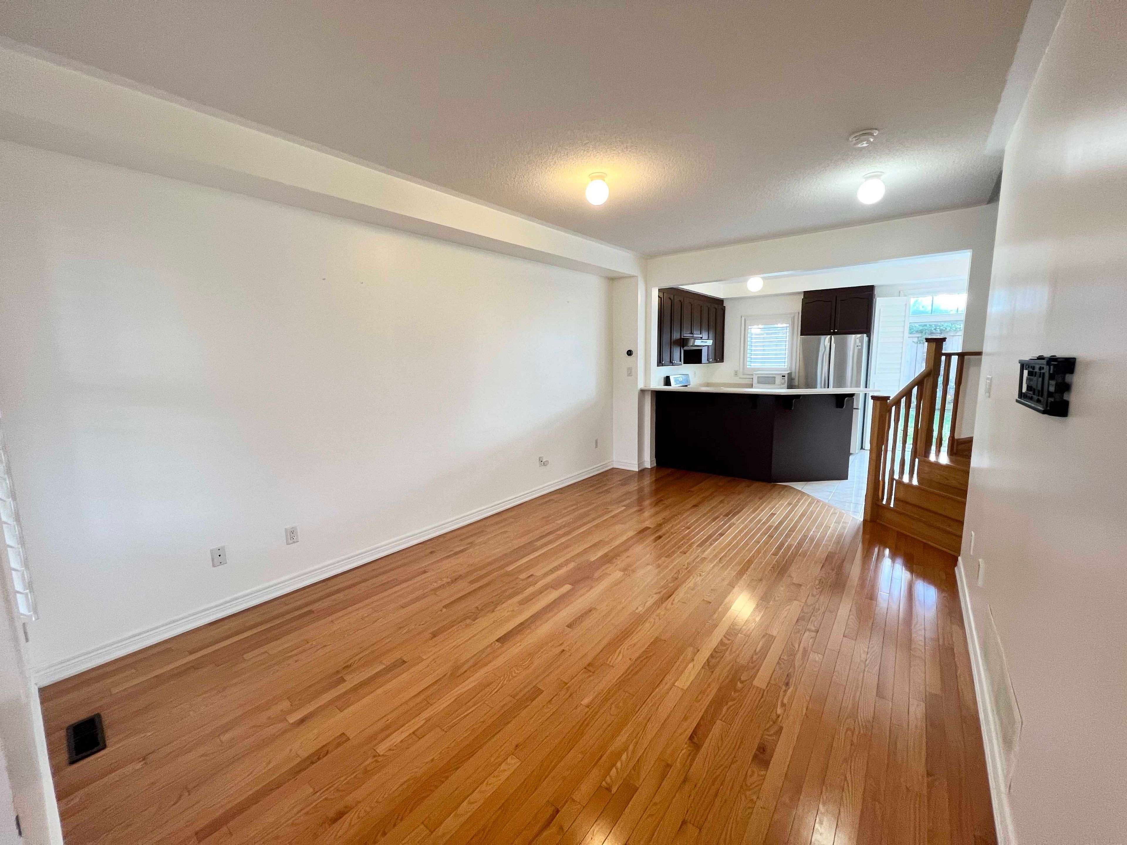 Brampton, ON L6V 4T4,18 Fishing CRES