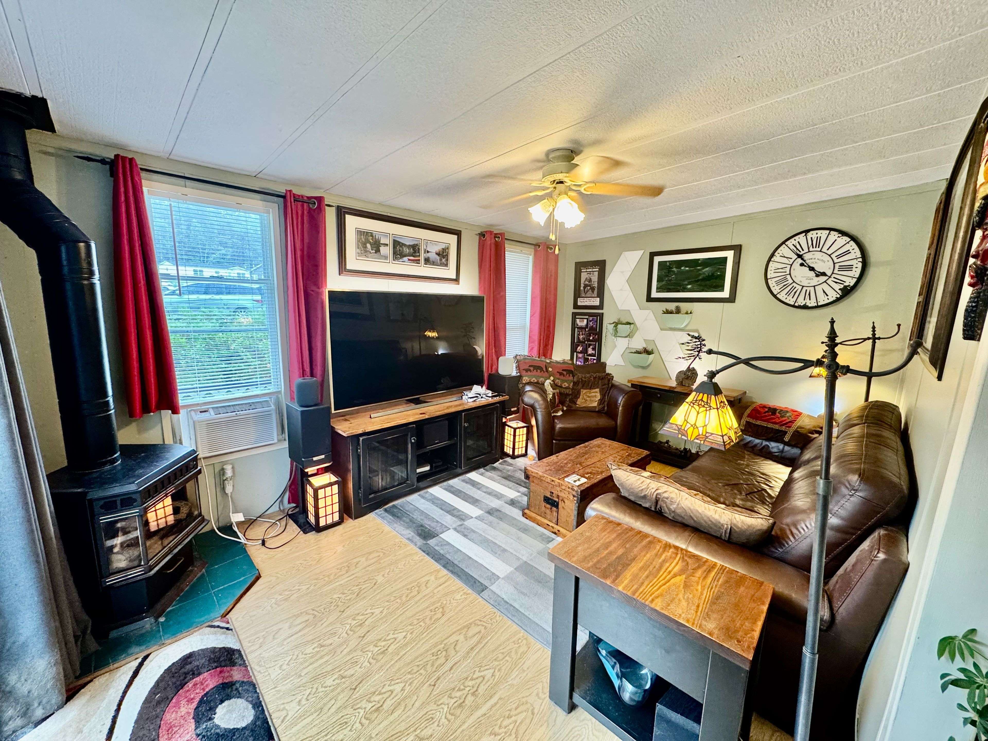 Gravenhurst, ON P1P 0C5,1007 RACOON RD #116