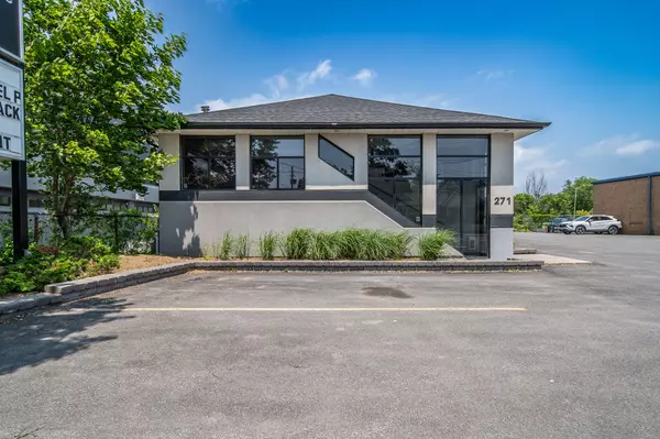 Kingston, ON K7K 2B7,271 Concession ST
