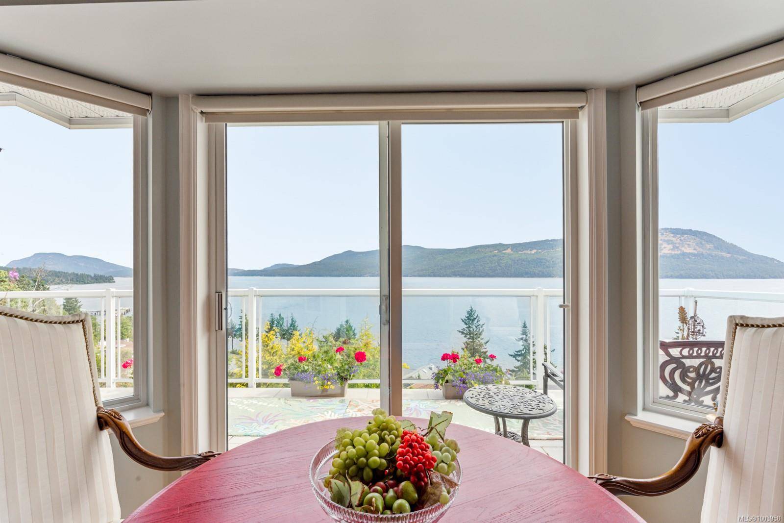 Cobble Hill, BC V0R 1L1,515 Marine View S