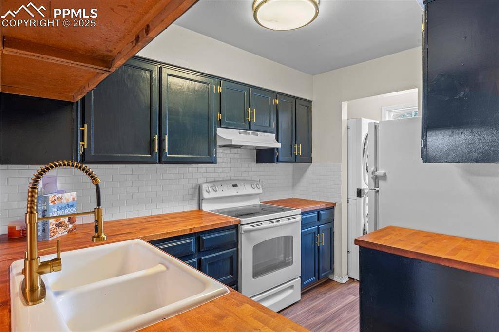 Colorado Springs, CO 80917,3318 Queen Anne WAY
