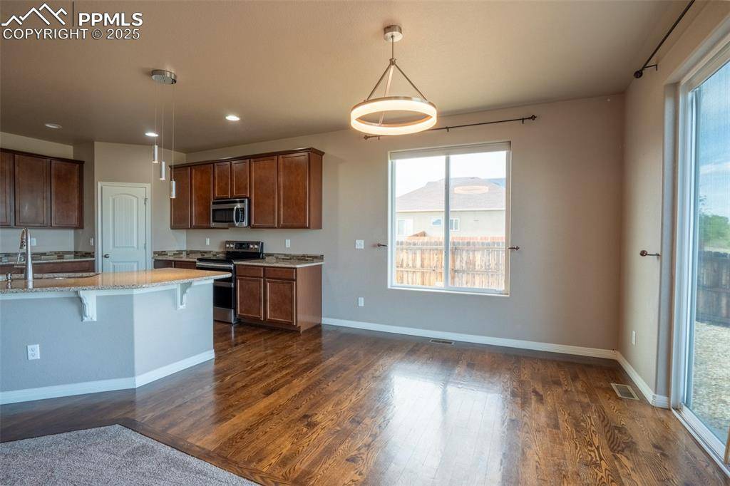 Colorado Springs, CO 80915,1985 Reed Grass WAY