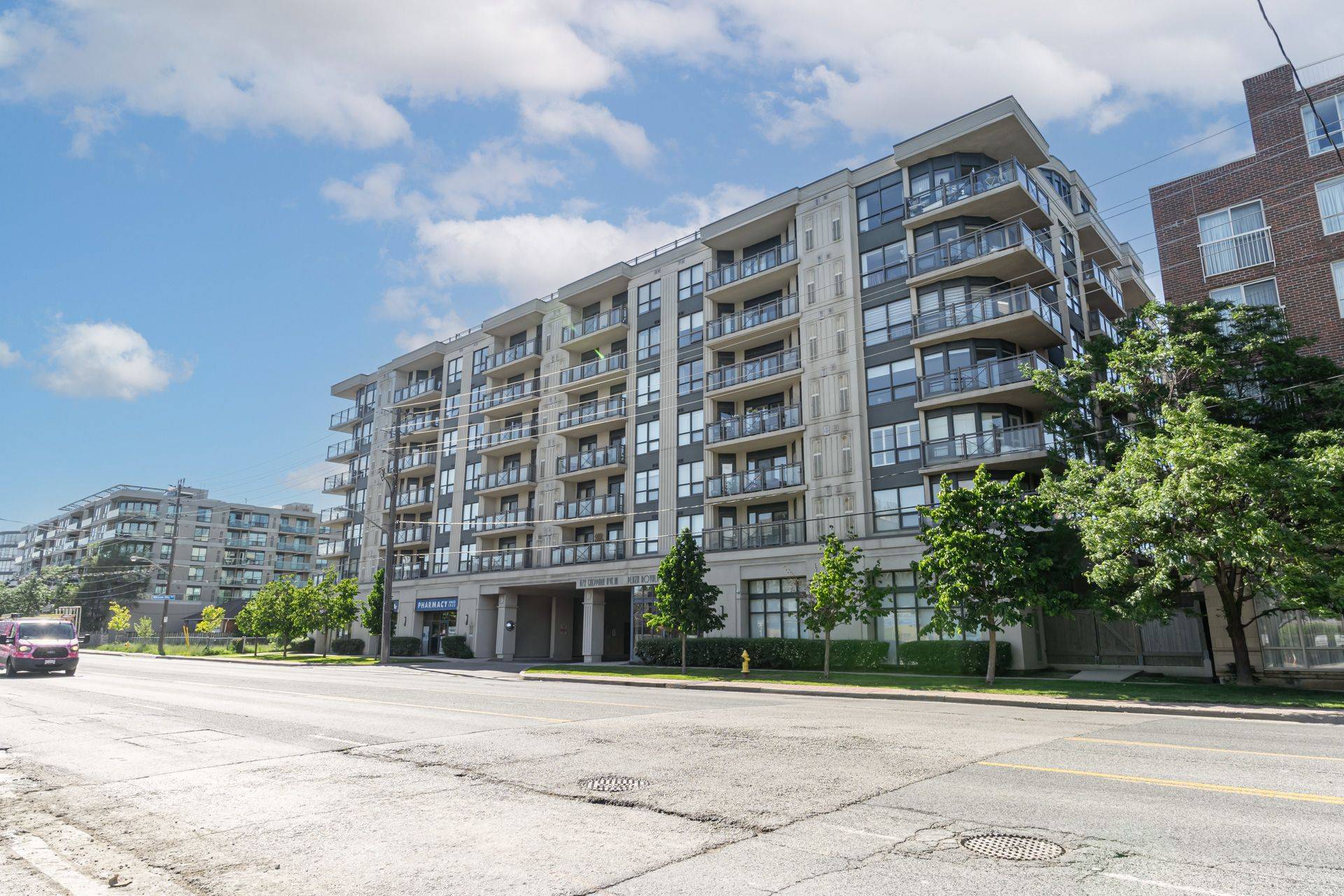Toronto C06, ON M3H 5V5,872 Sheppard AVE W #313