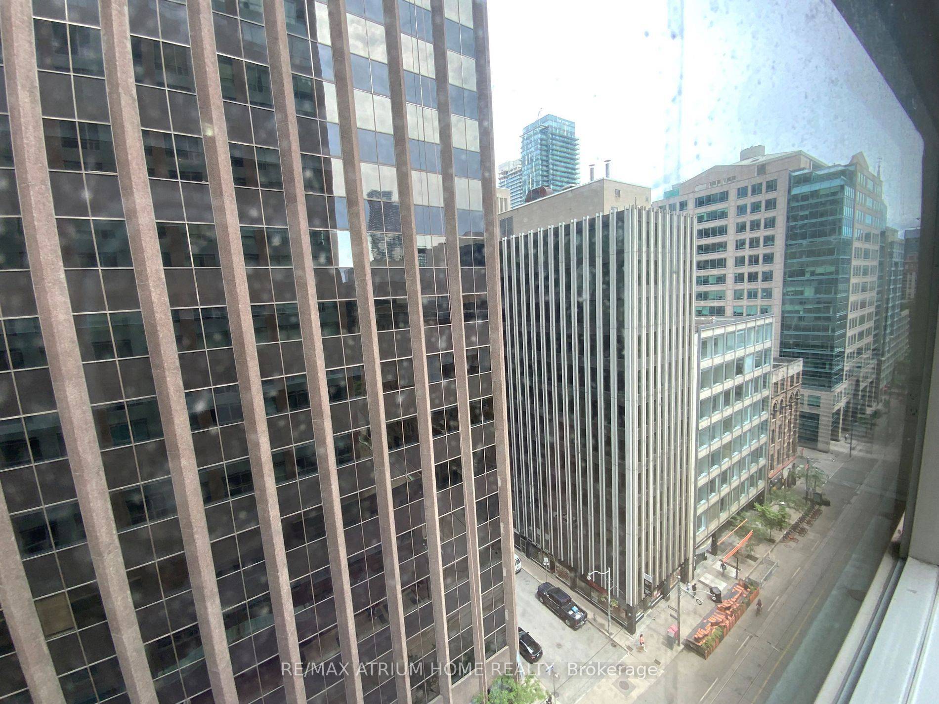 Toronto C08, ON M5C 3C5,7 King ST E #1112