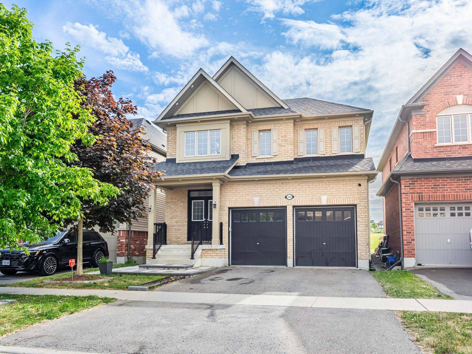 Oshawa, ON L1L 0H6,2440 Secreto DR
