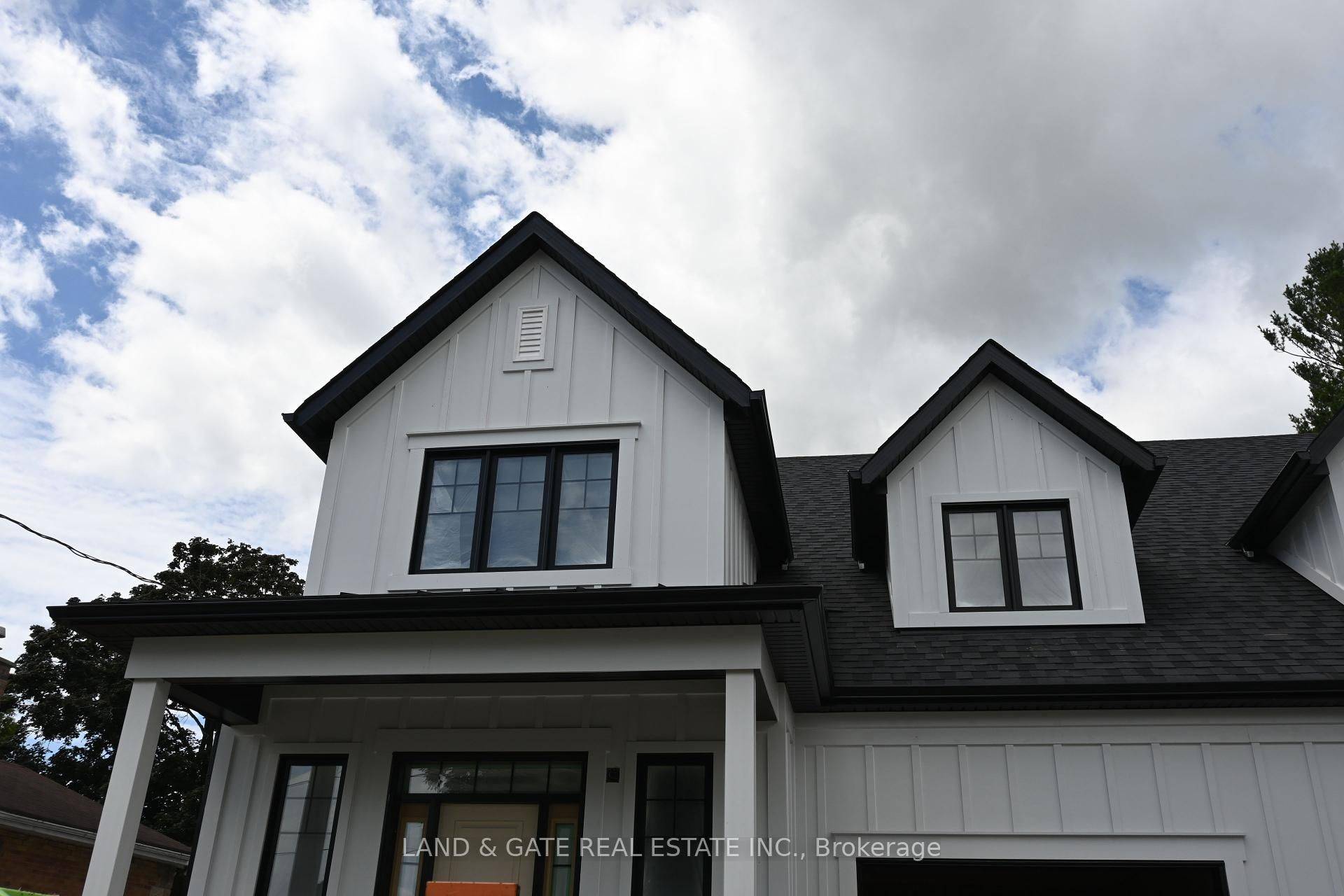 Clarington, ON L1C 3E7,132B Elgin ST