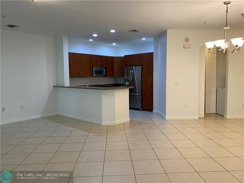 2925 NW 126th Ave  #211, Fort Lauderdale, FL 33323