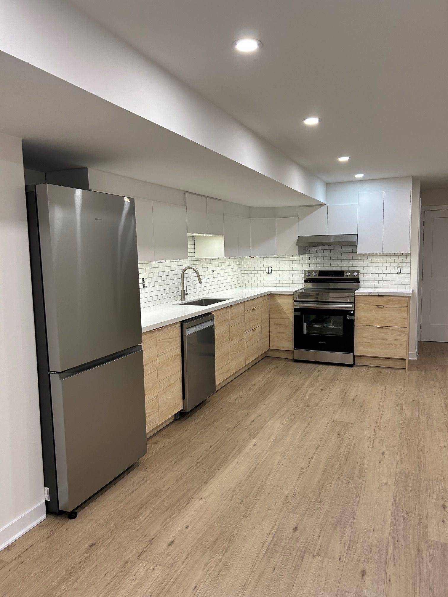 Vaughan, ON L6A 2R1,32 Villandry CRES