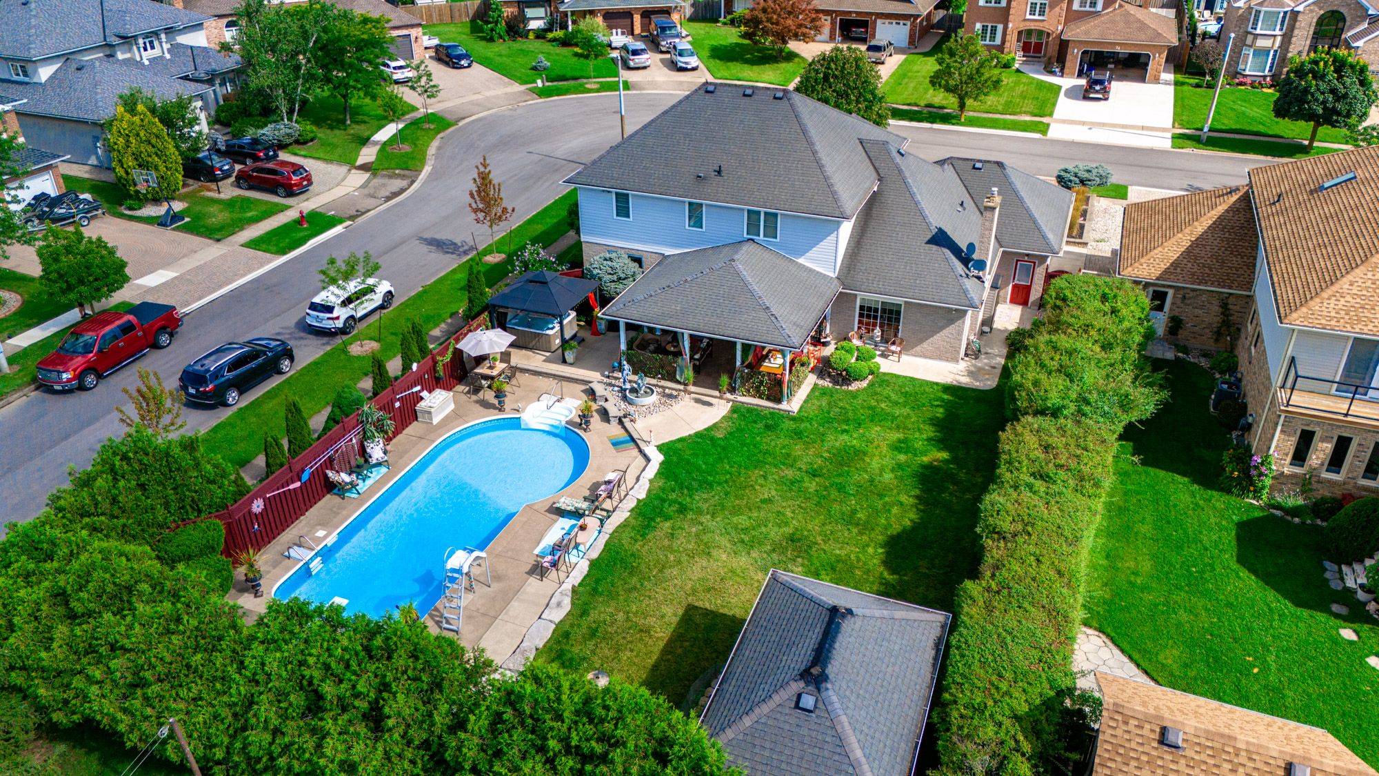 Welland, ON L3C 6X2,23 Green Meadow CRES