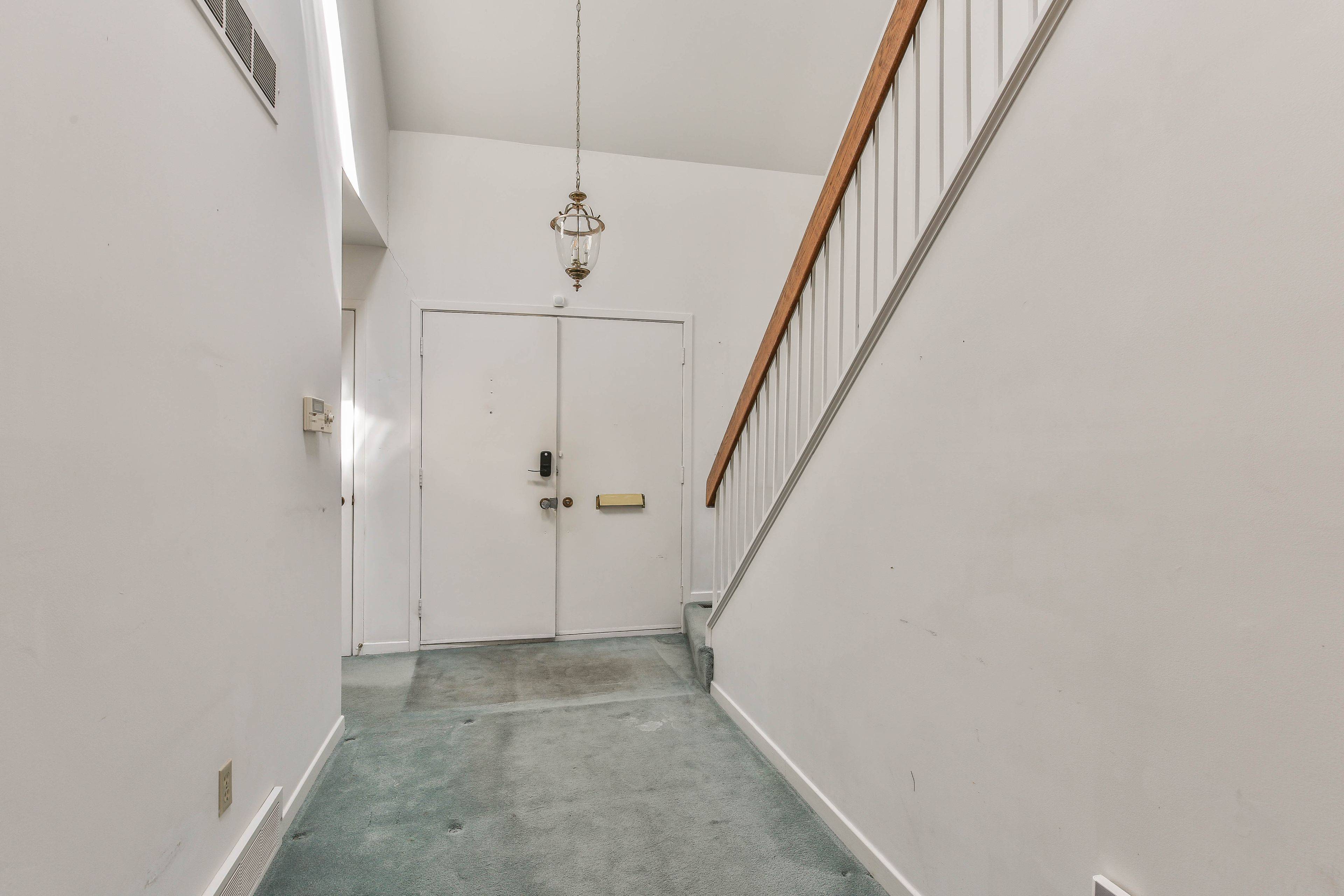 London East, ON N6A 2M2,261 Epworth AVE