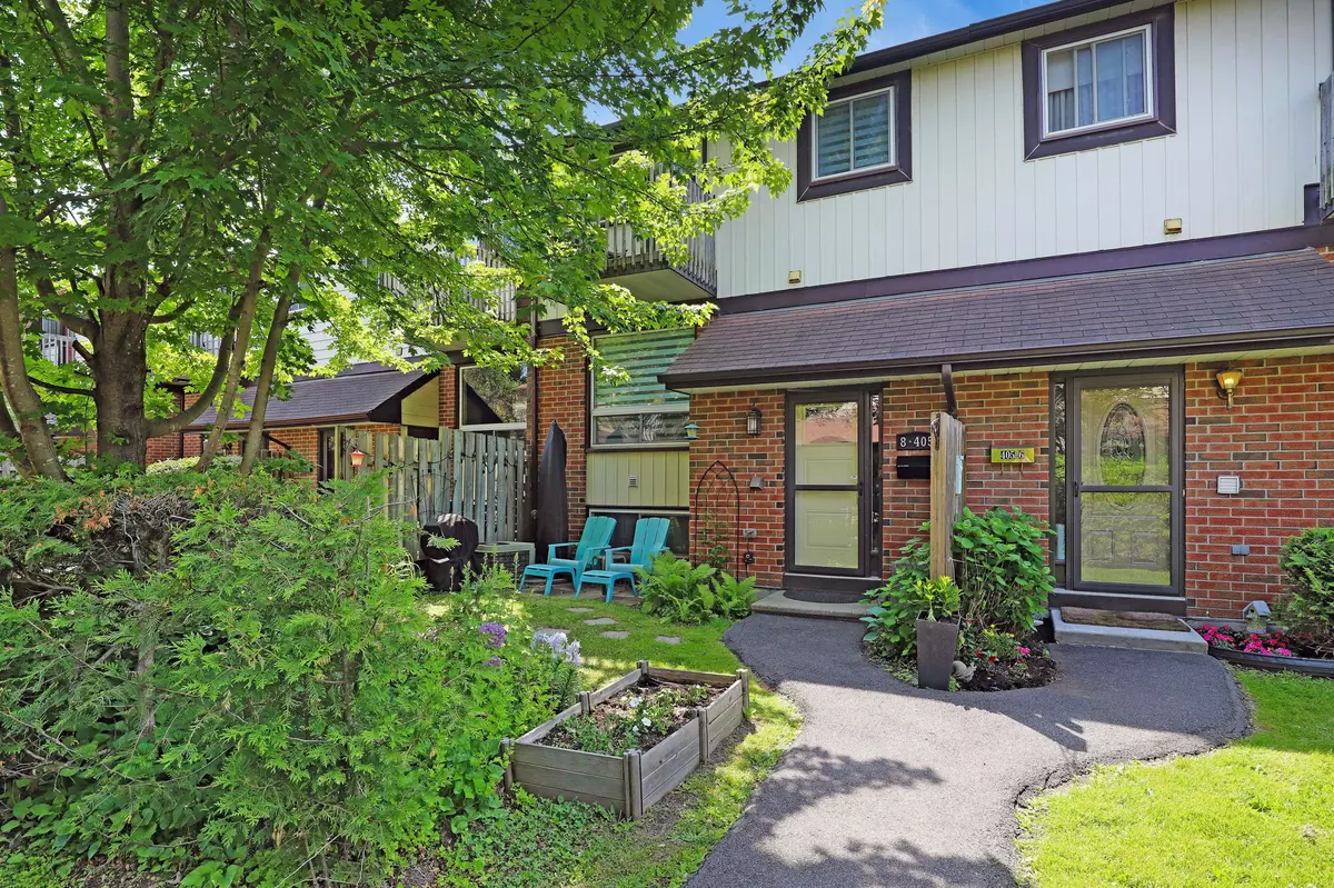 Vanier And Kingsview Park, ON K1L 8G8,405 Montfort ST #8