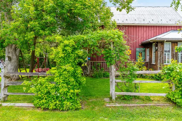 Kawartha Lakes, ON K0M 2T0,1277 County Rd 46 N/A