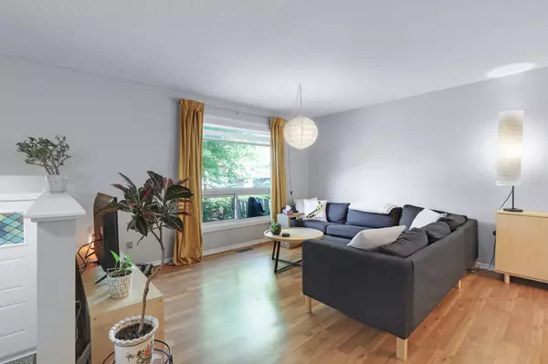 Vanier And Kingsview Park, ON K1L 8G8,405 Montfort ST #8