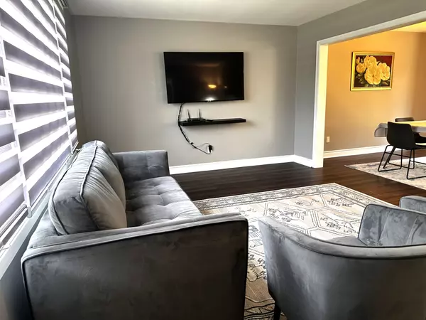 Kingston, ON K7M 4B7,167 BRAEMAR RD