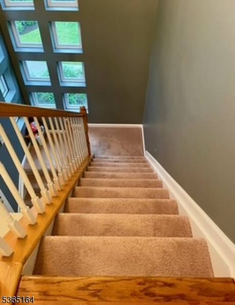 Allamuchy Twp., NJ 07838,246 Old Farm Dr
