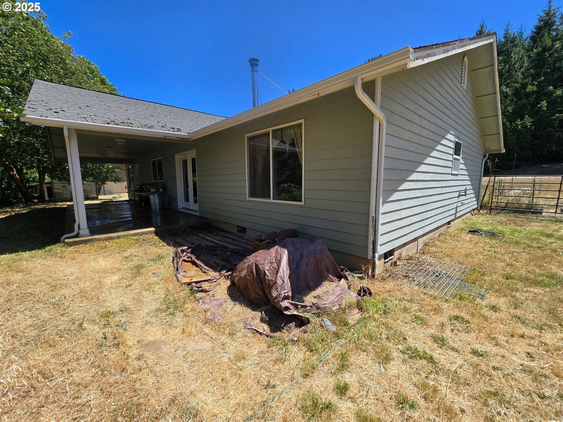 Days Creek, OR 97429,2157 FERGUSON LN