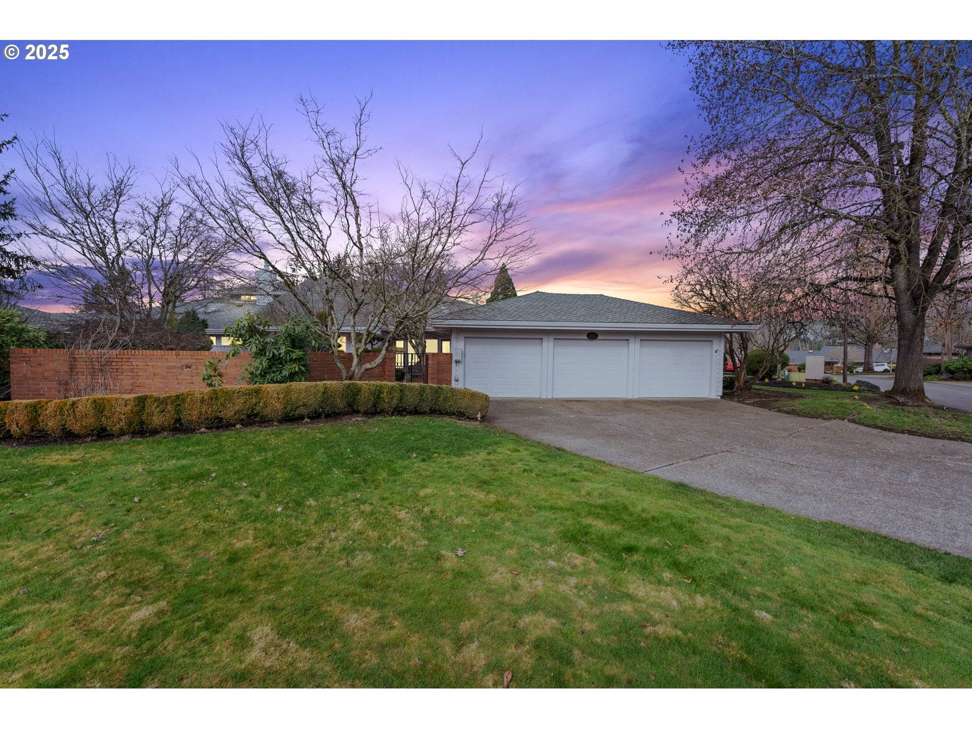 Wilsonville, OR 97070,31735 SW VILLAGE CREST CT