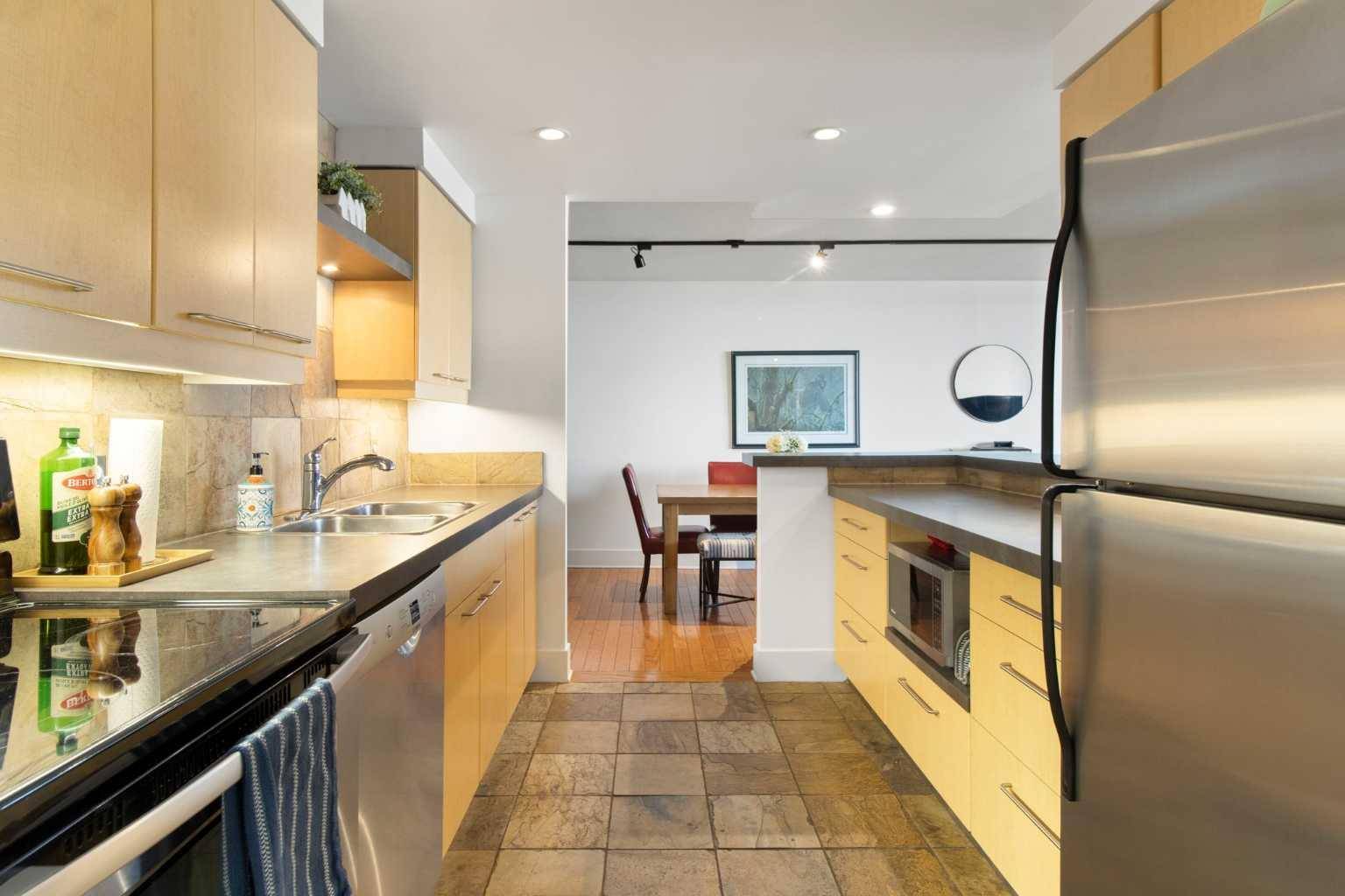 Calgary, AB T2S0K8,133 25 AVE Southwest #7B