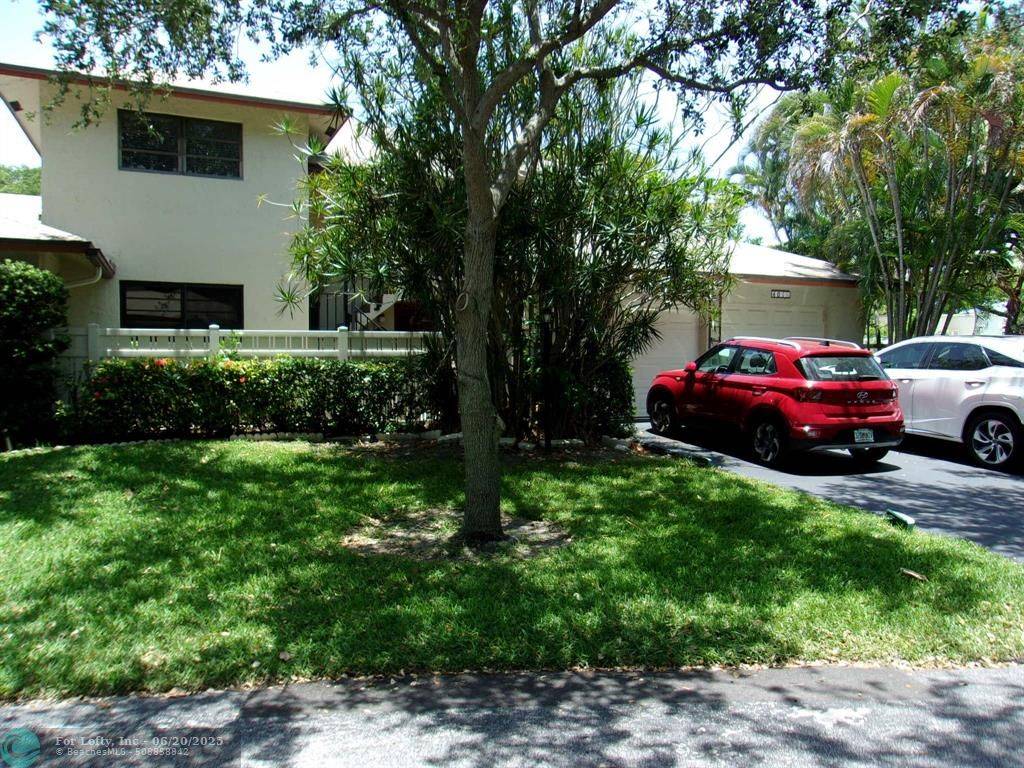 1779 NE 40th PL  #401, Pompano Beach, FL 33064
