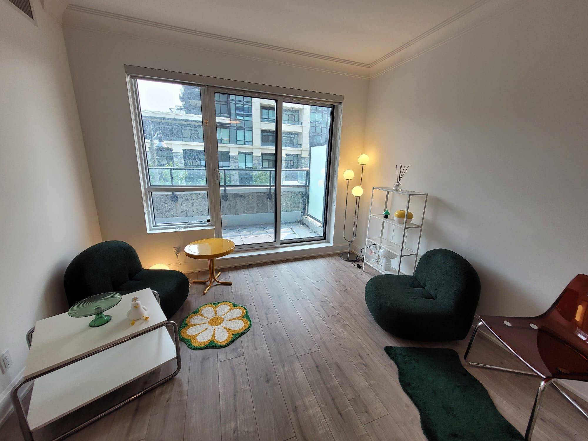 Markham, ON L3R 6L5,18 Water Walk DR #201