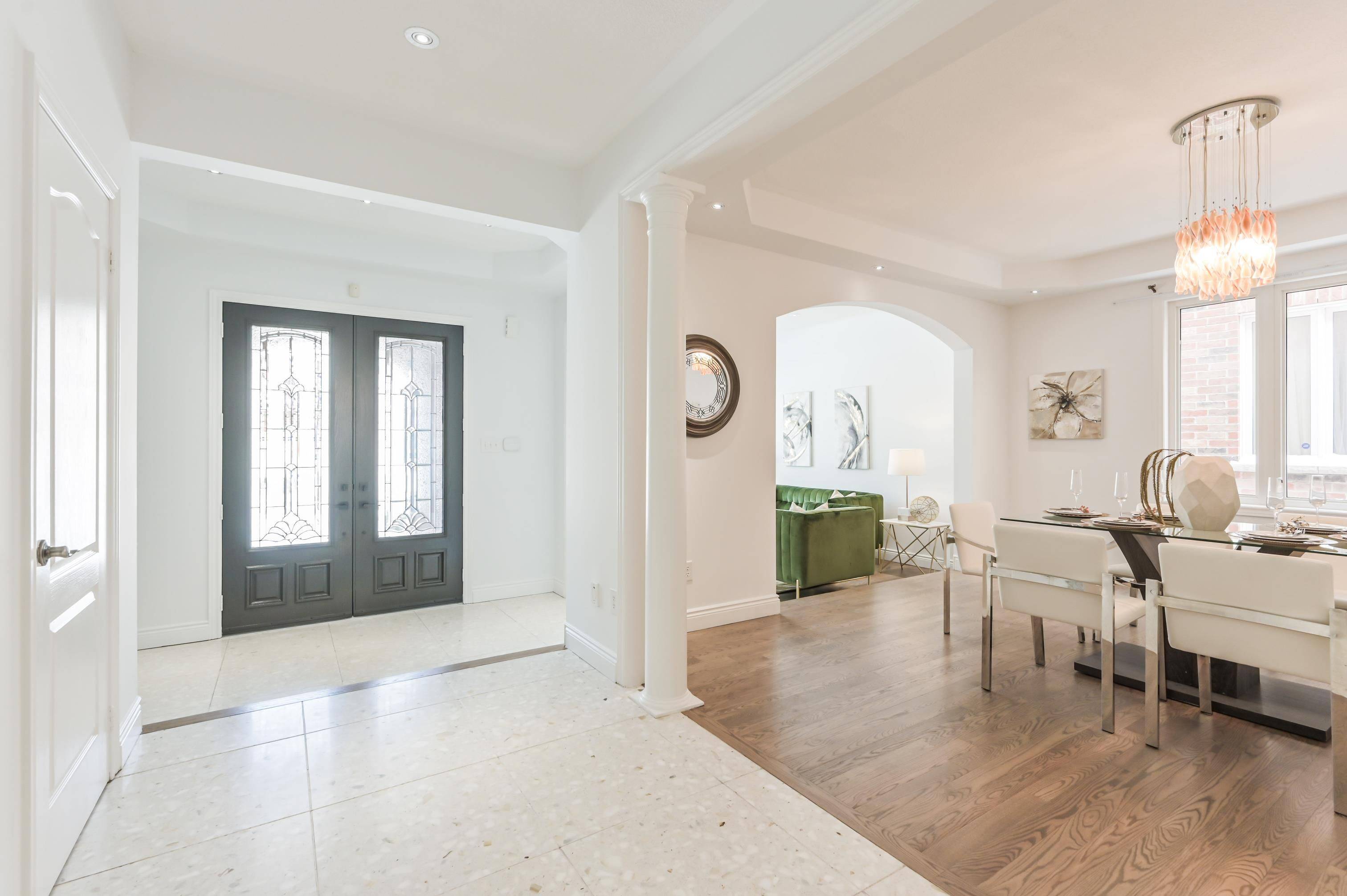 Markham, ON L6E 1V8,10 Golden Meadow DR