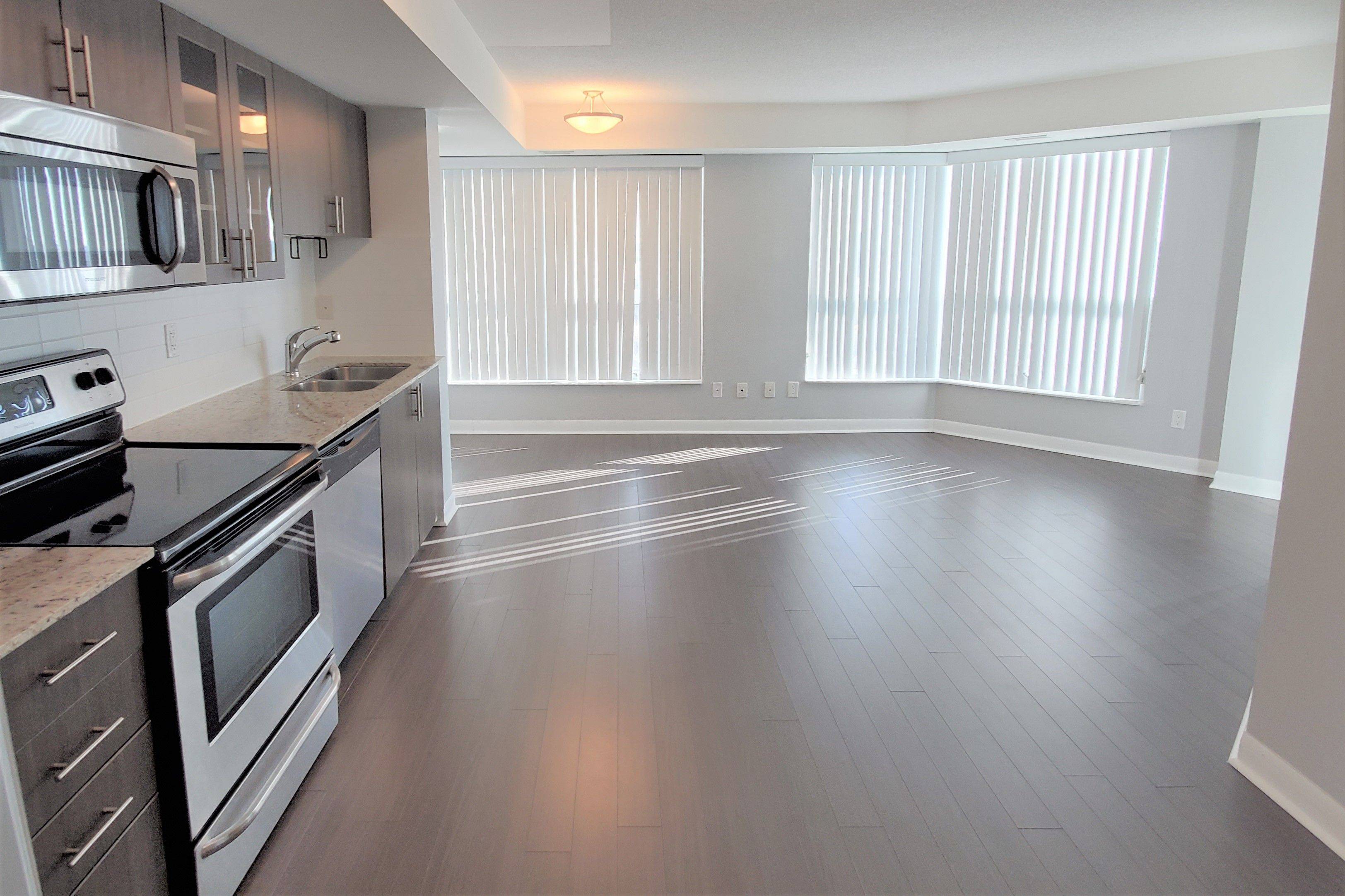 Richmond Hill, ON L4B 0B6,75 Norman Bethune AVE #608