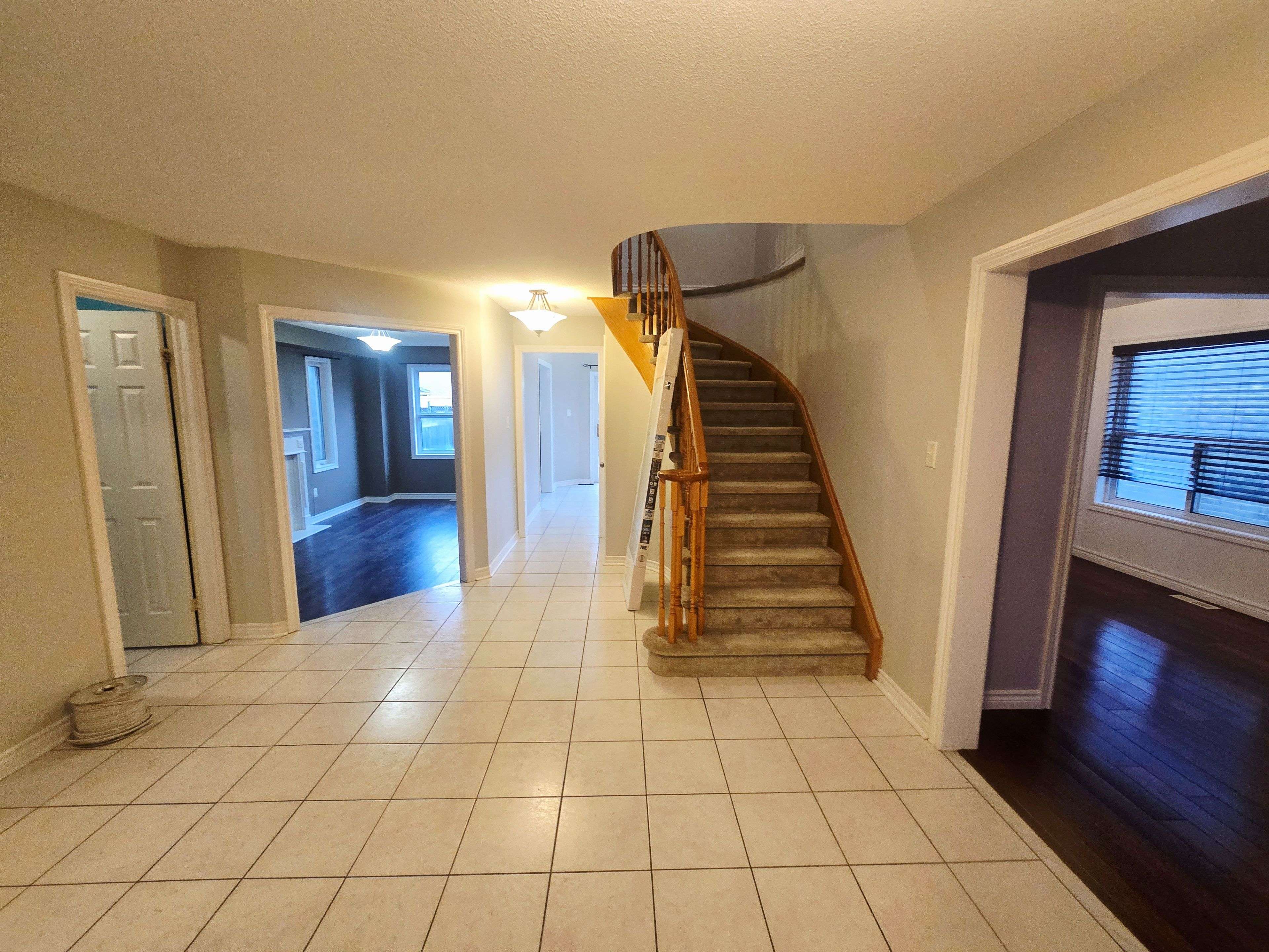 Barrie, ON L4N 9S7,38 Shaina CT