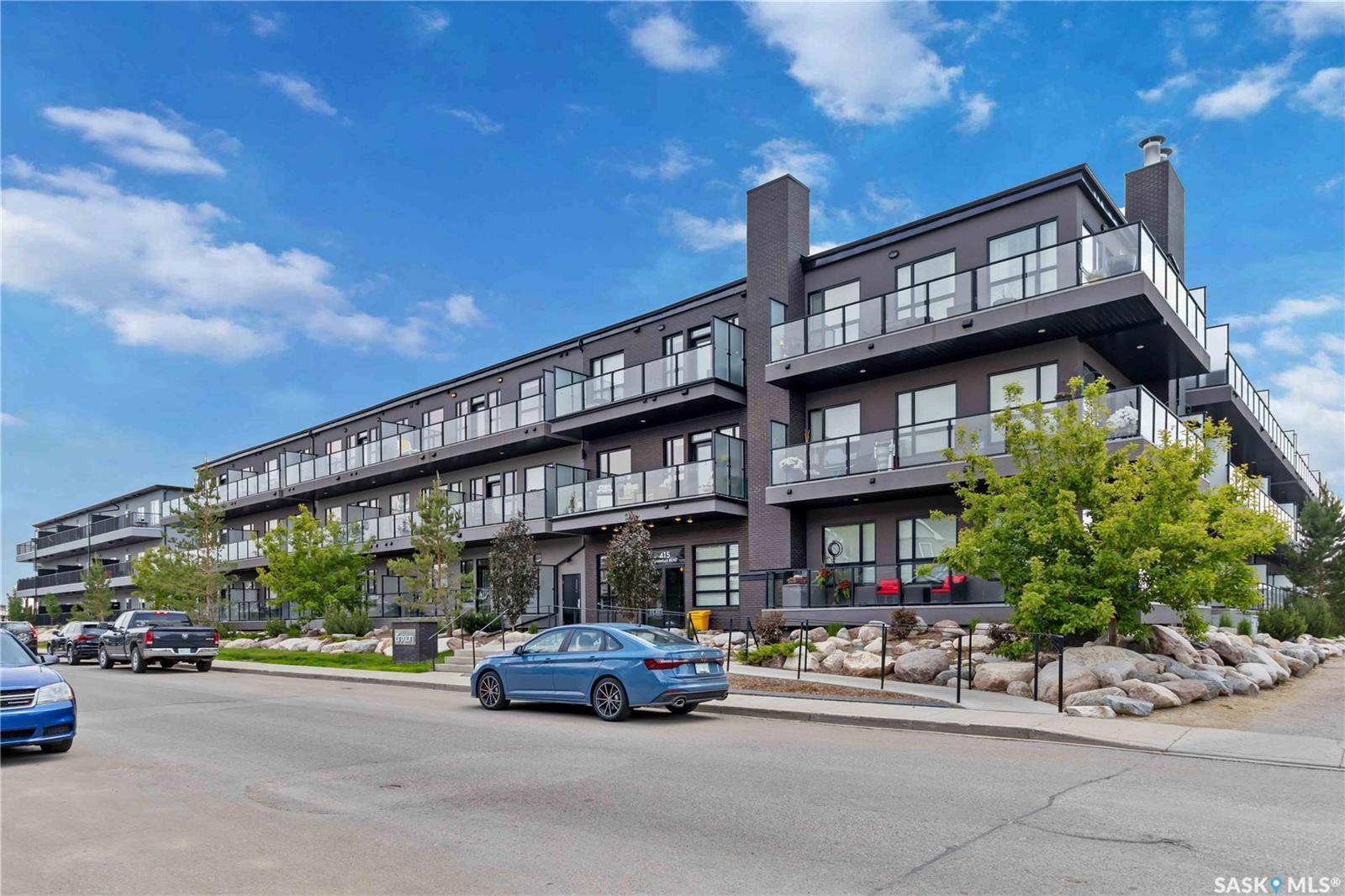 415 Maningas BEND #104, Saskatoon, SK S7W 0T6