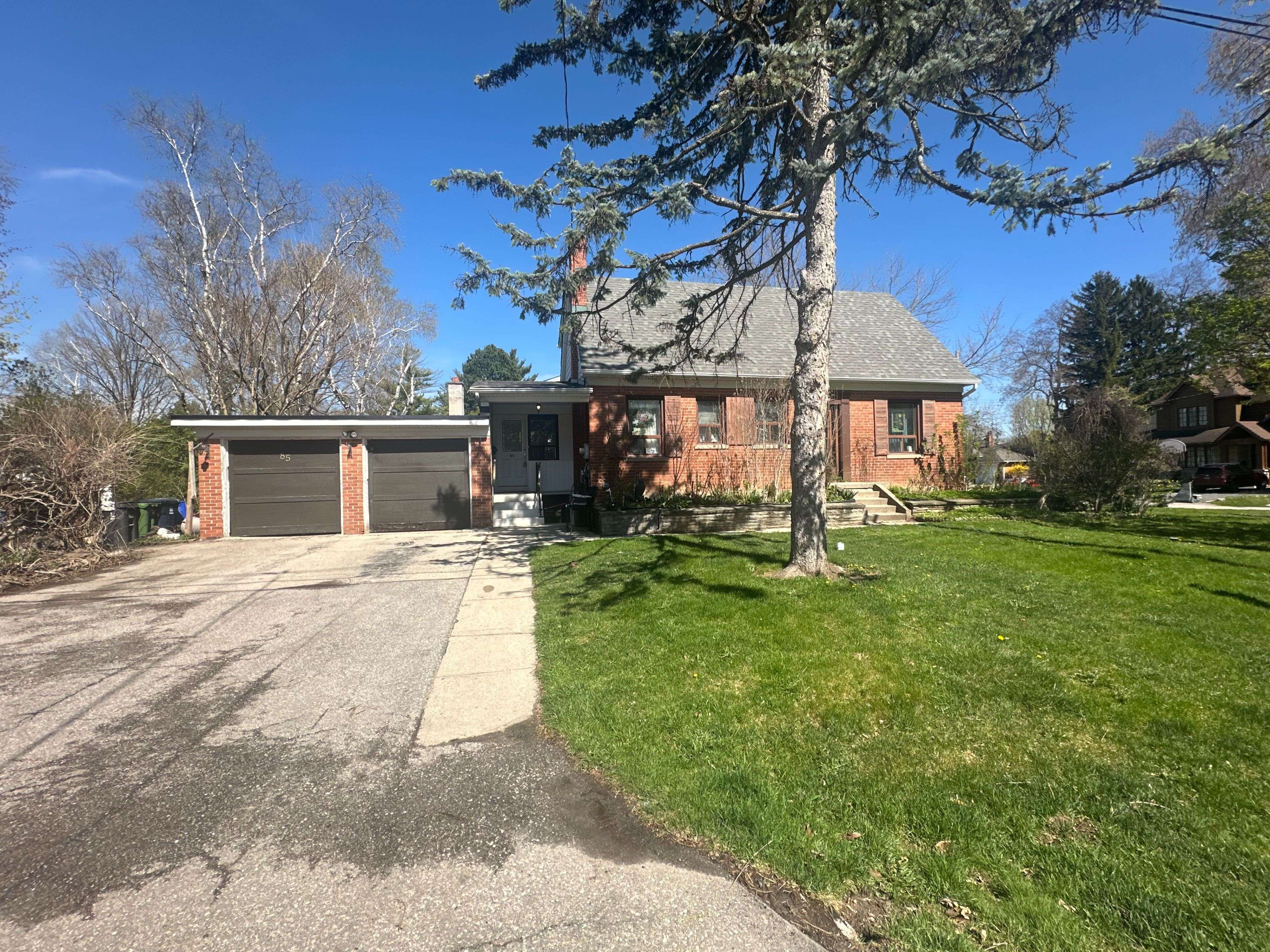 85 Allanbrooke DR, Toronto W08, ON M9A 3N9