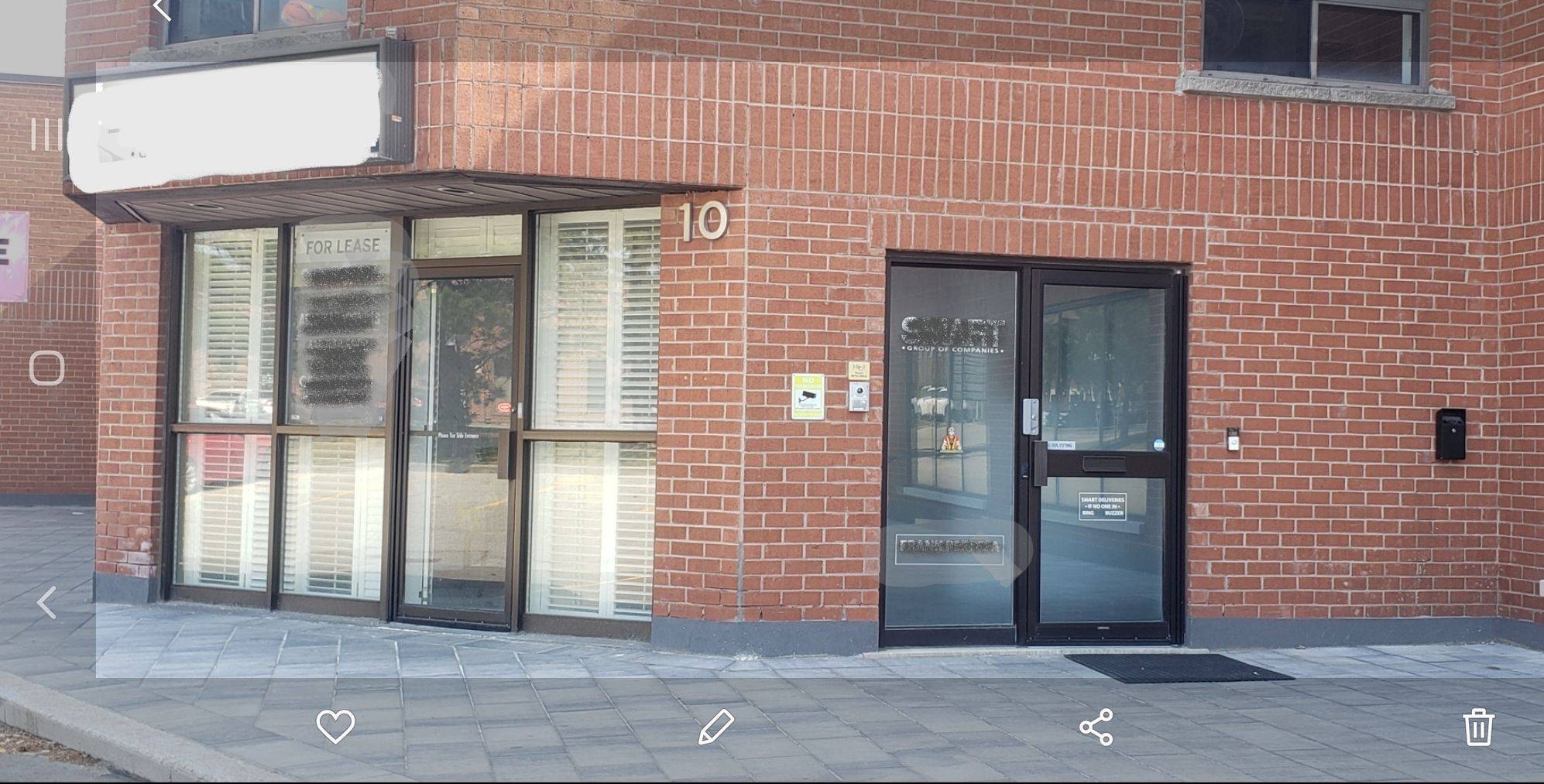 Toronto W05, ON M9M 2Z8,800 Arrow RD #10 - Ground Floor
