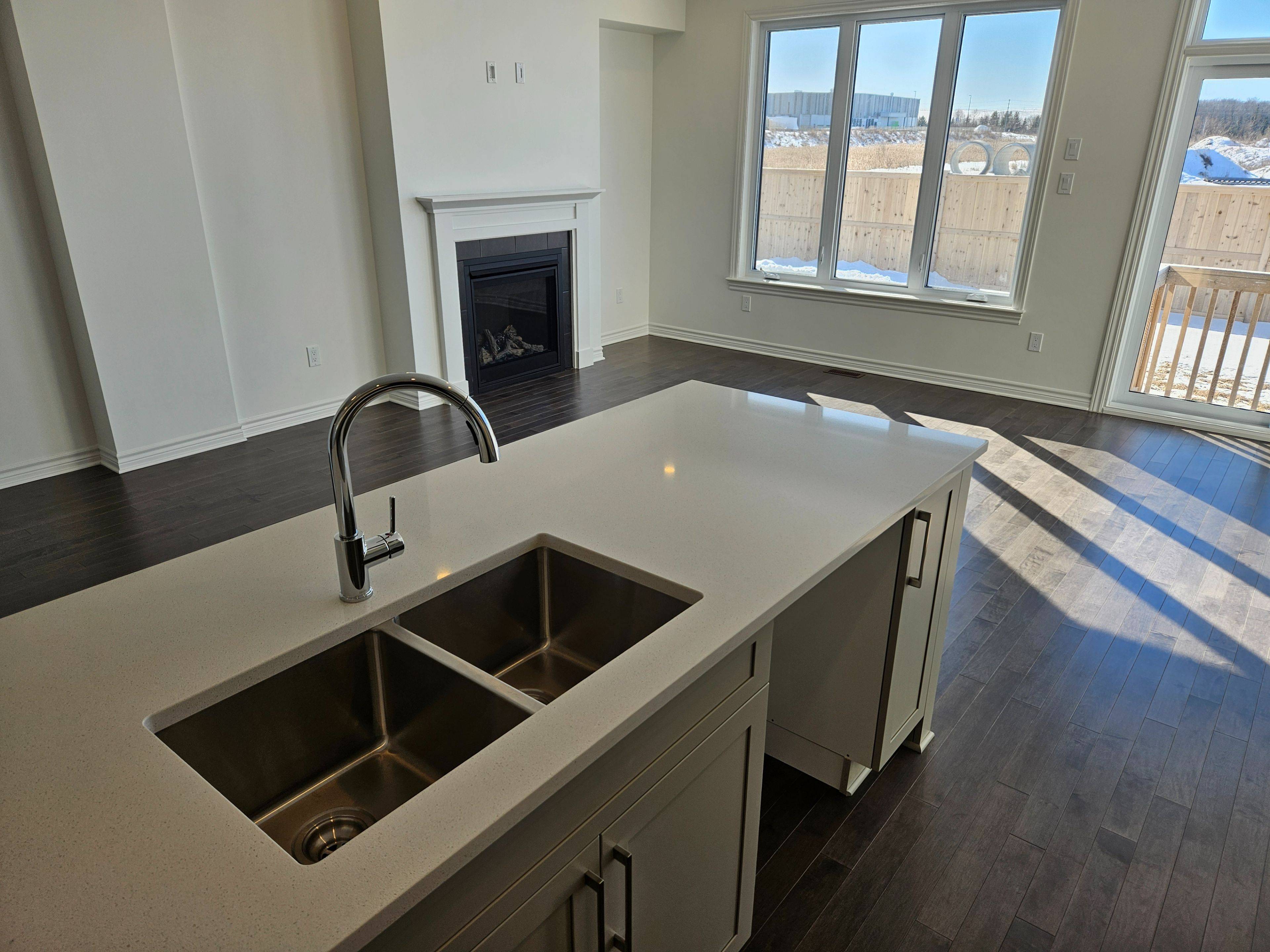 Barrhaven, ON K2J 7A5,557 Sonmarg CRES