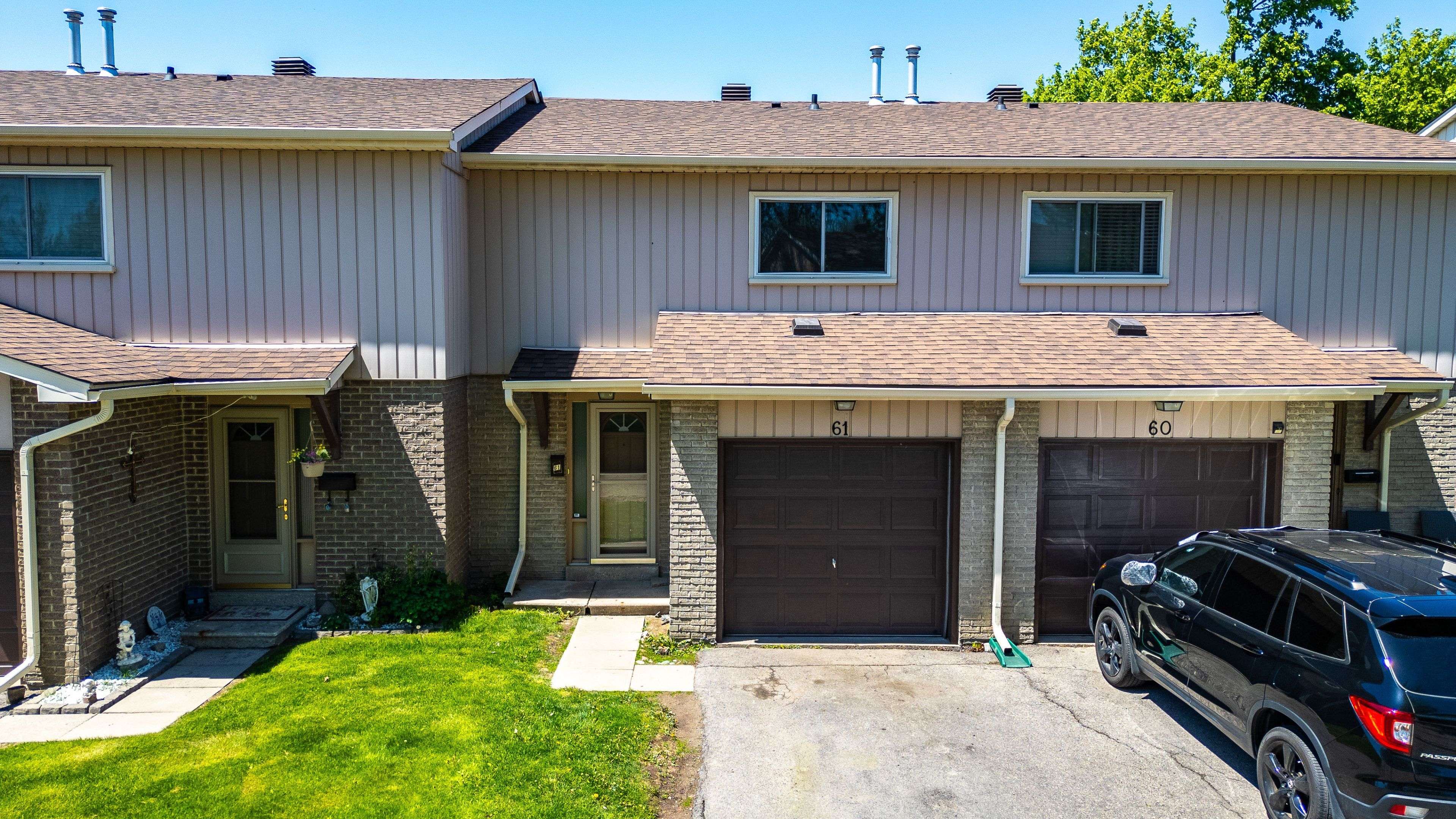 Kitchener, ON N2M 5E5,51 Paulander DR #61