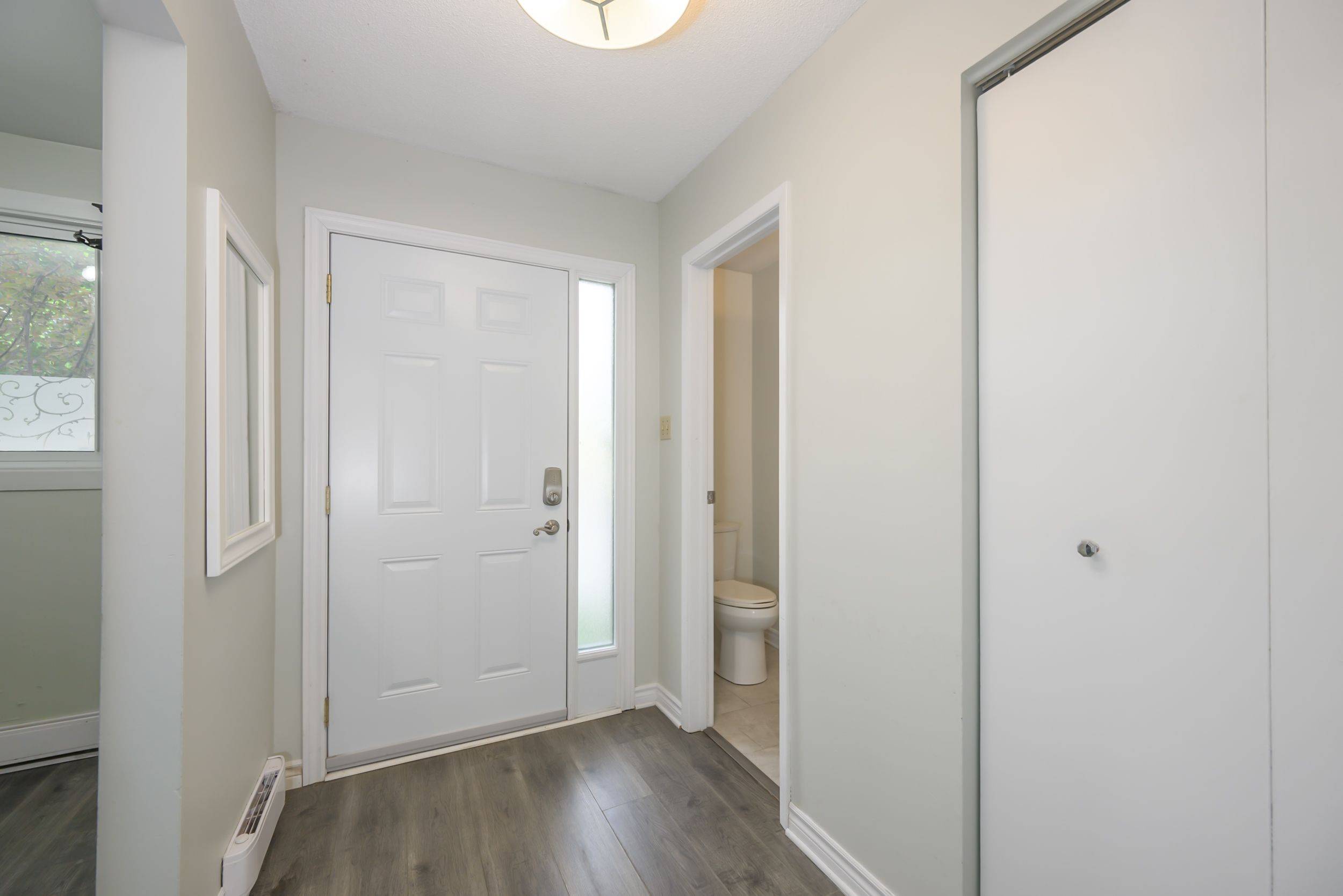 London North, ON N6H 4S3,40 Summit AVE #114