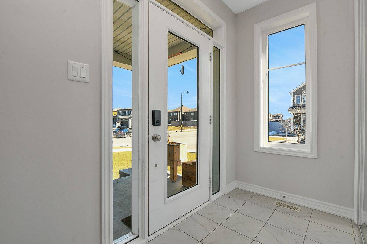 Stittsville - Munster - Richmond, ON K0A 2Z0,283 Meynell RD