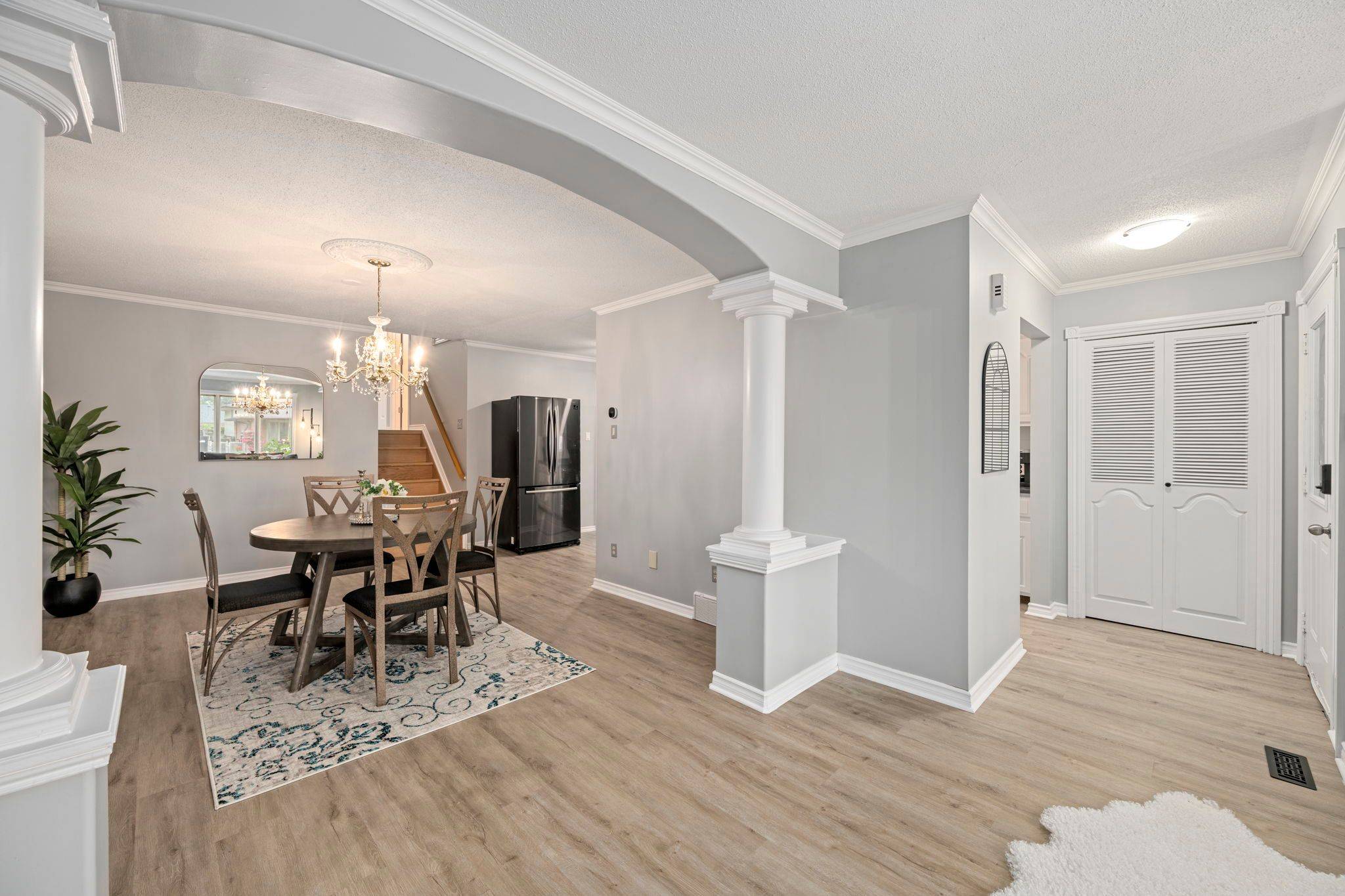 London East, ON N5W 5T8,56 Classic CRES