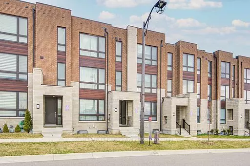 20 Concetta Conte AVE, Markham, ON K6C 0Z5