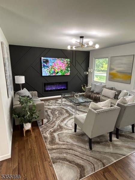 23 Woodland Dr, Washington Twp., NJ 07853