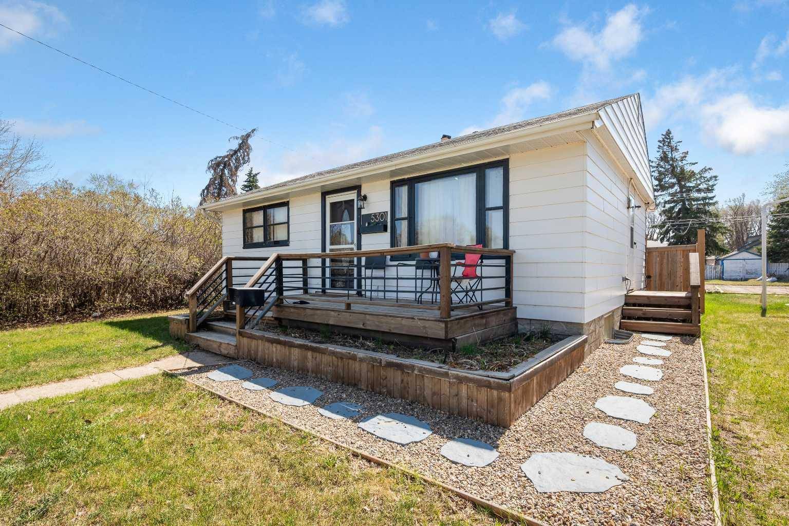 Lloydminster, AB T9V 0G5,5301 47 ST