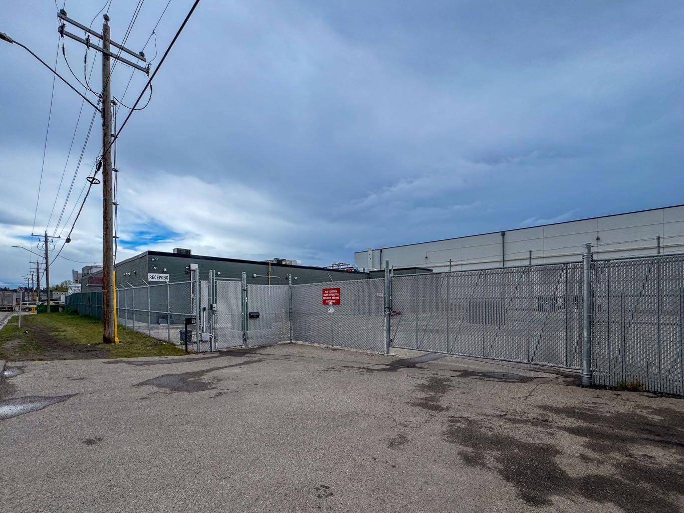 4013 Brandon ST SE, Calgary, AB T2G 4A7