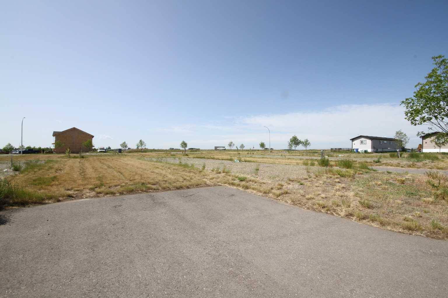 6 Meadows Way, Taber, AB T1G 2A2