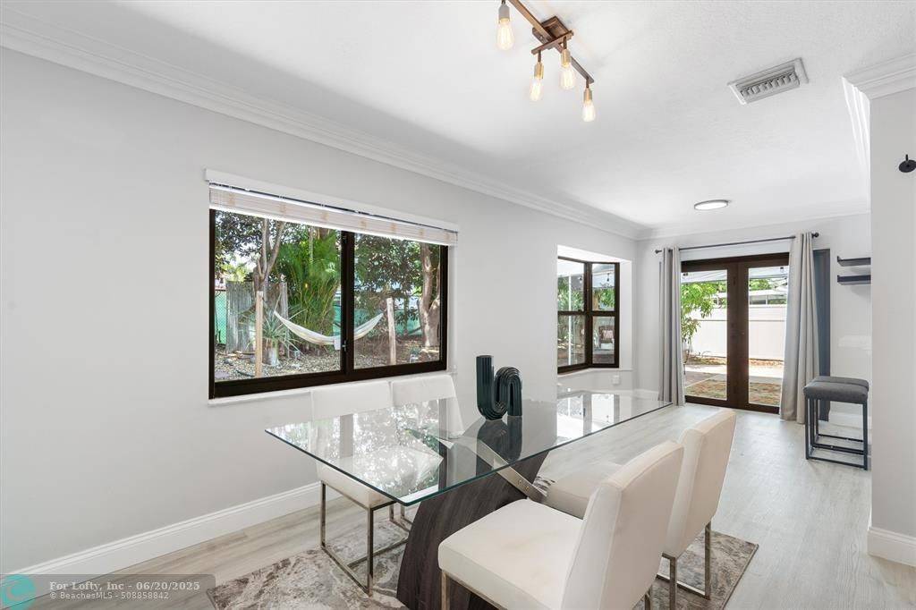Boca Raton, FL 33428,10037 Country Brook Rd