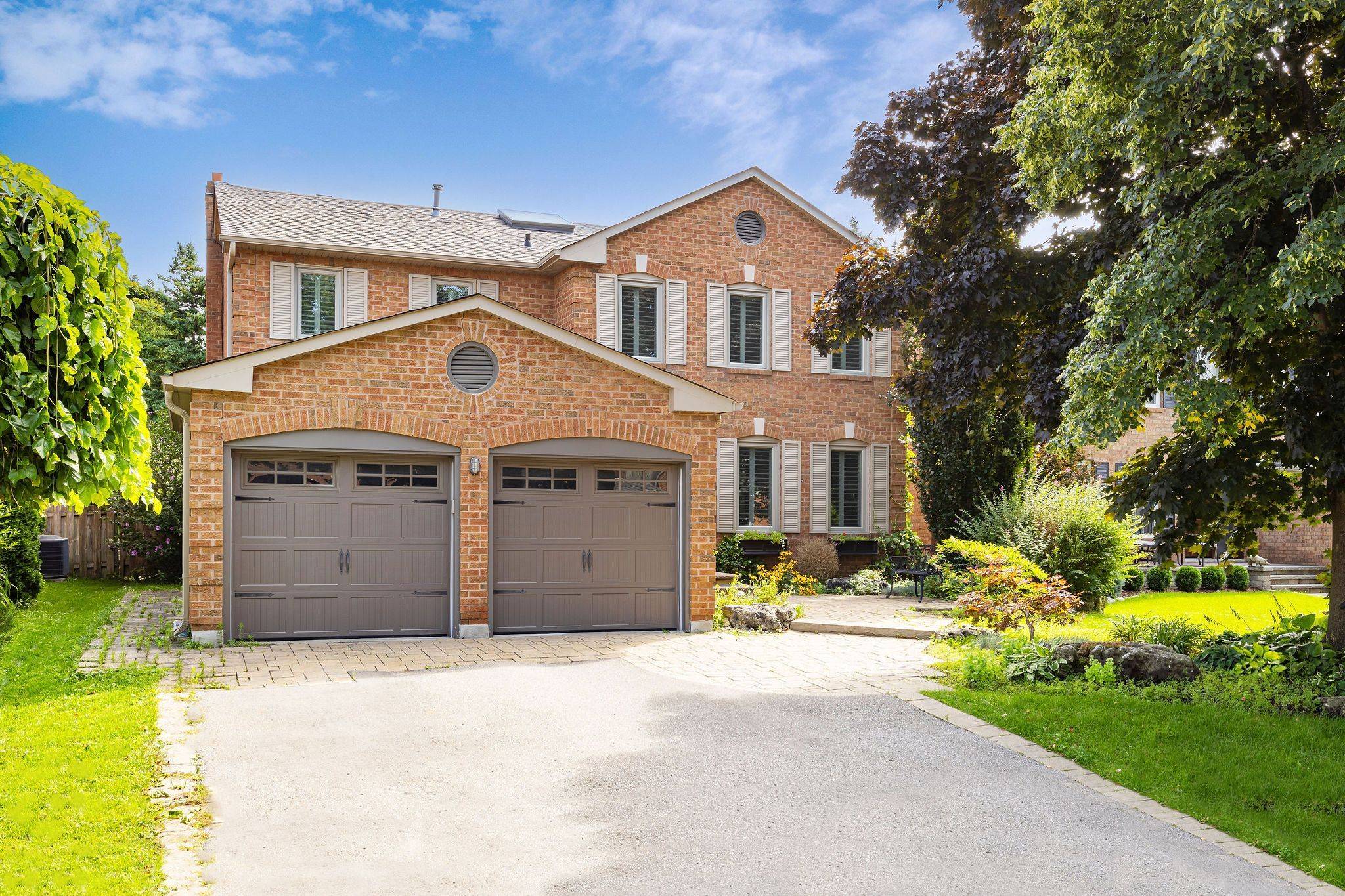 126 Aitken CIR,  Markham,  ON L3R 7L8