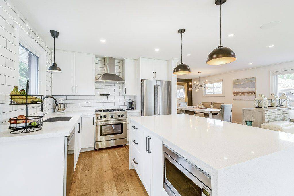 Burlington, ON L7N 2N1,3519 Braemore PL
