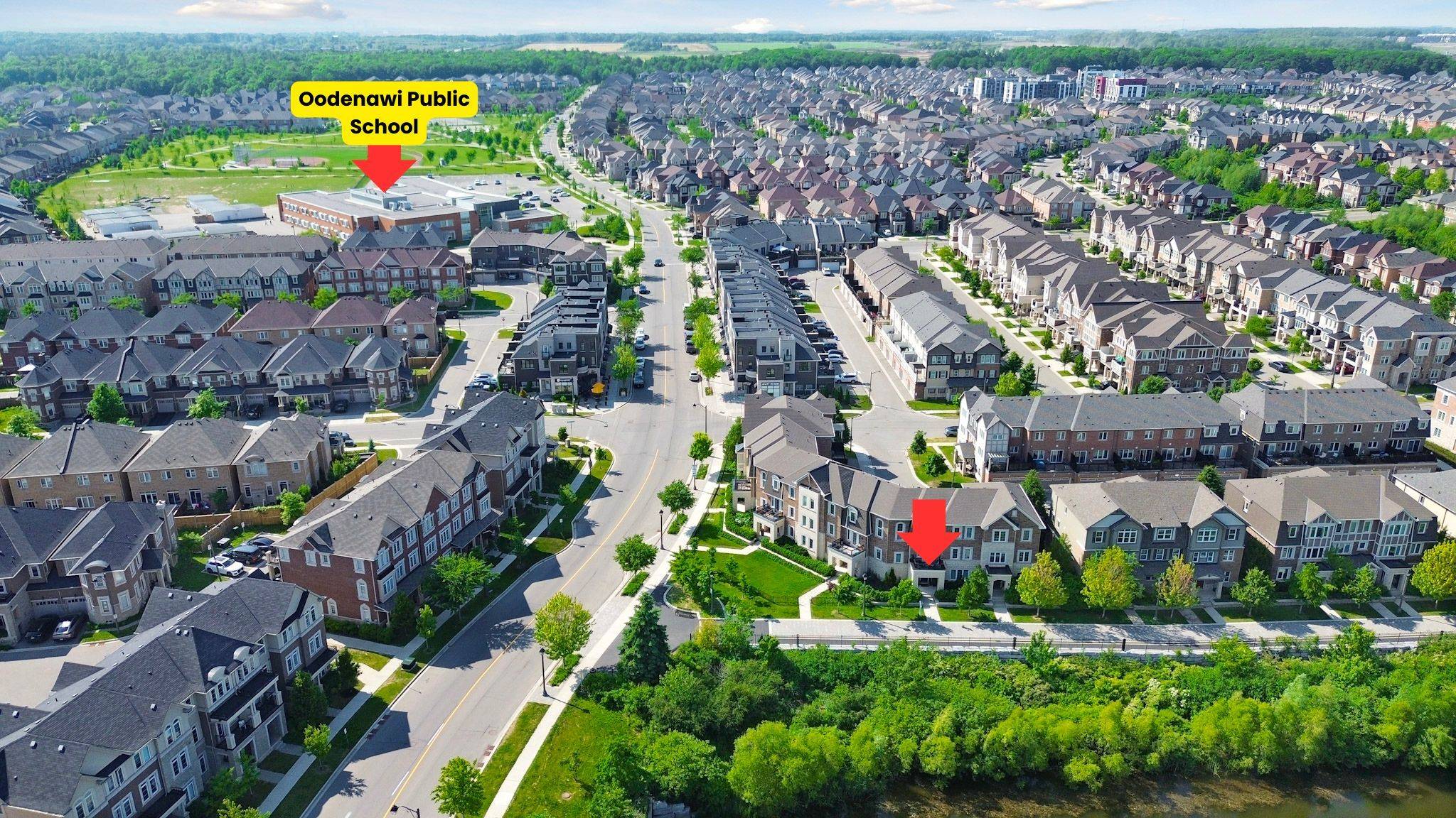 Oakville, ON L6M 0Y8,3045 George Savage AVE #3