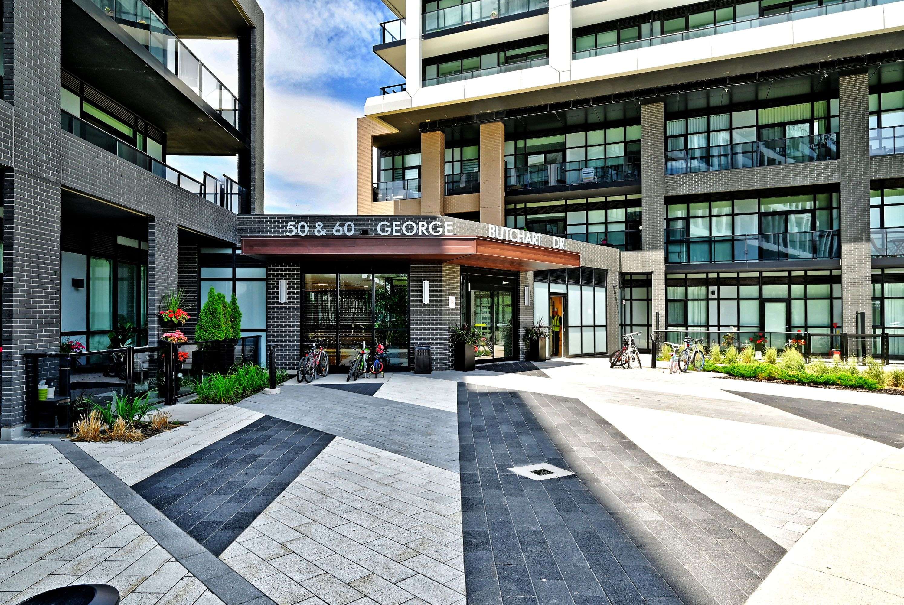 Toronto W05, ON M3K 0C9,50 George Butchart DR #824