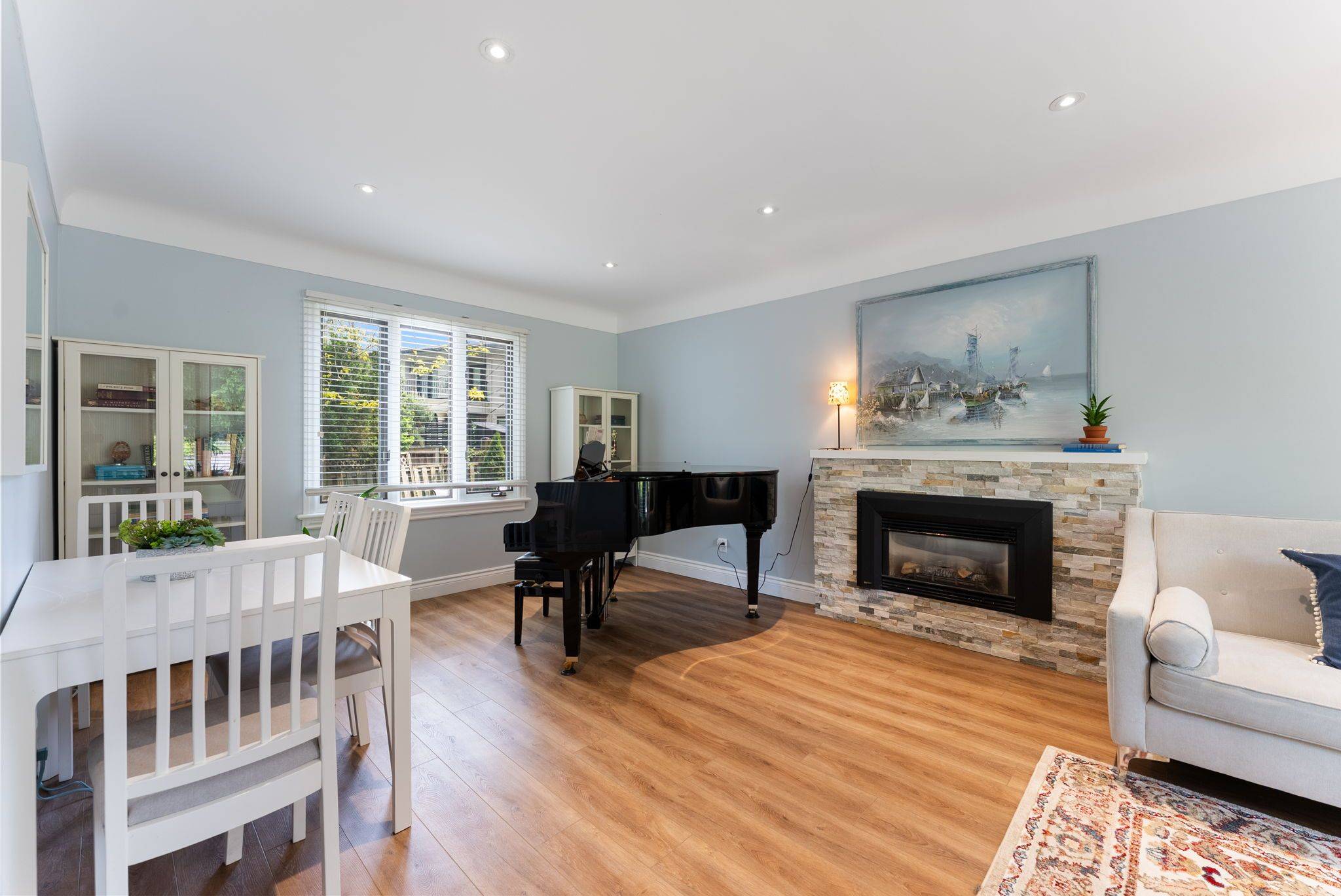 Hamilton, ON L9G 1R4,82 Gilbert AVE
