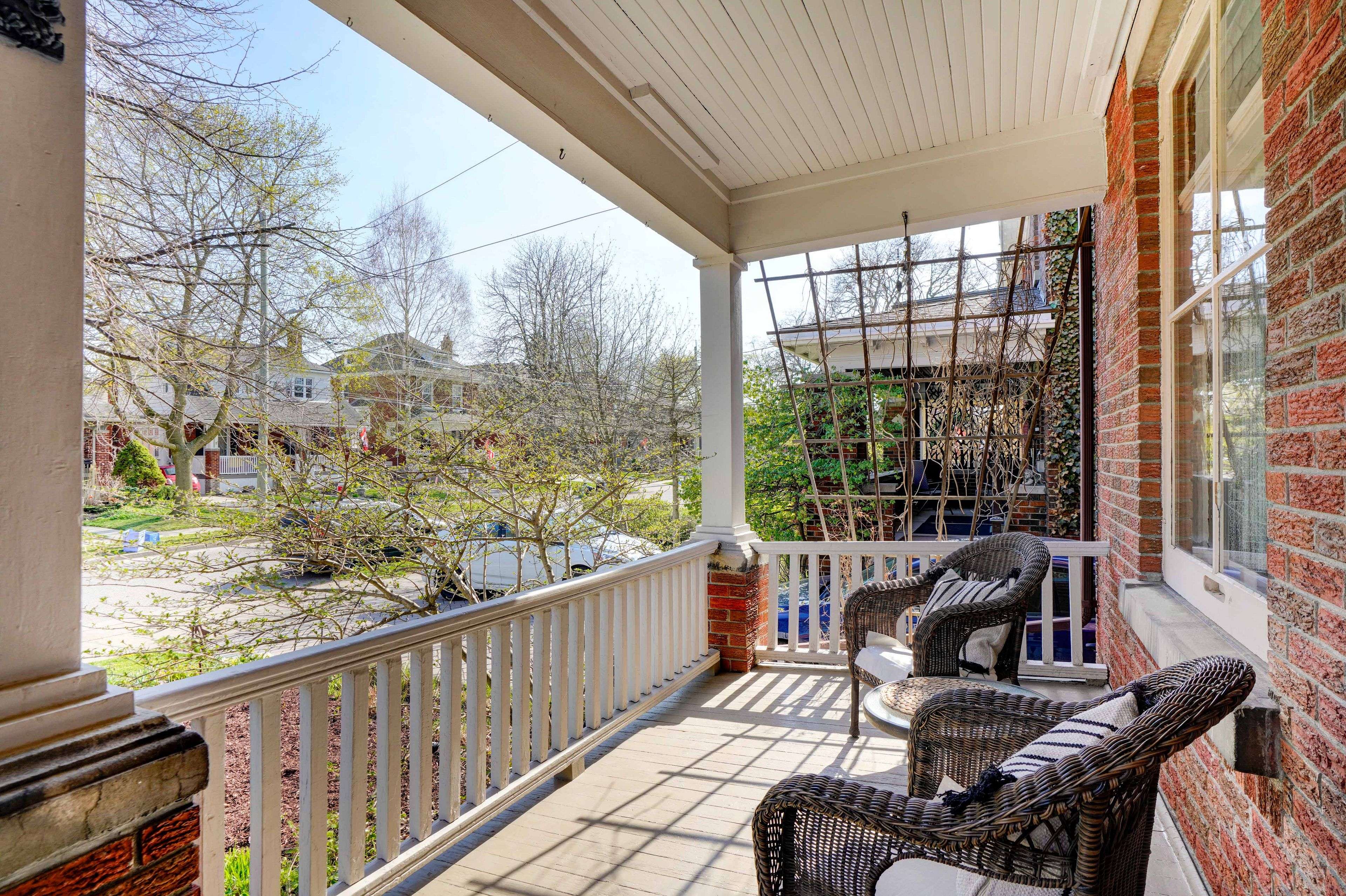 London South, ON N6C 1Z7,44 Windsor AVE
