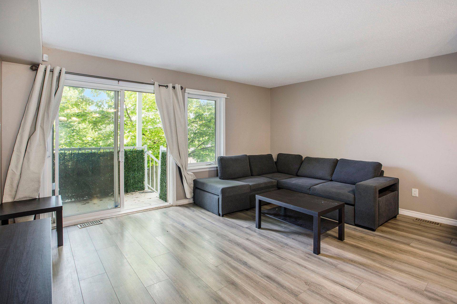 Barrhaven, ON K2J 0A3,163 Keltie Private