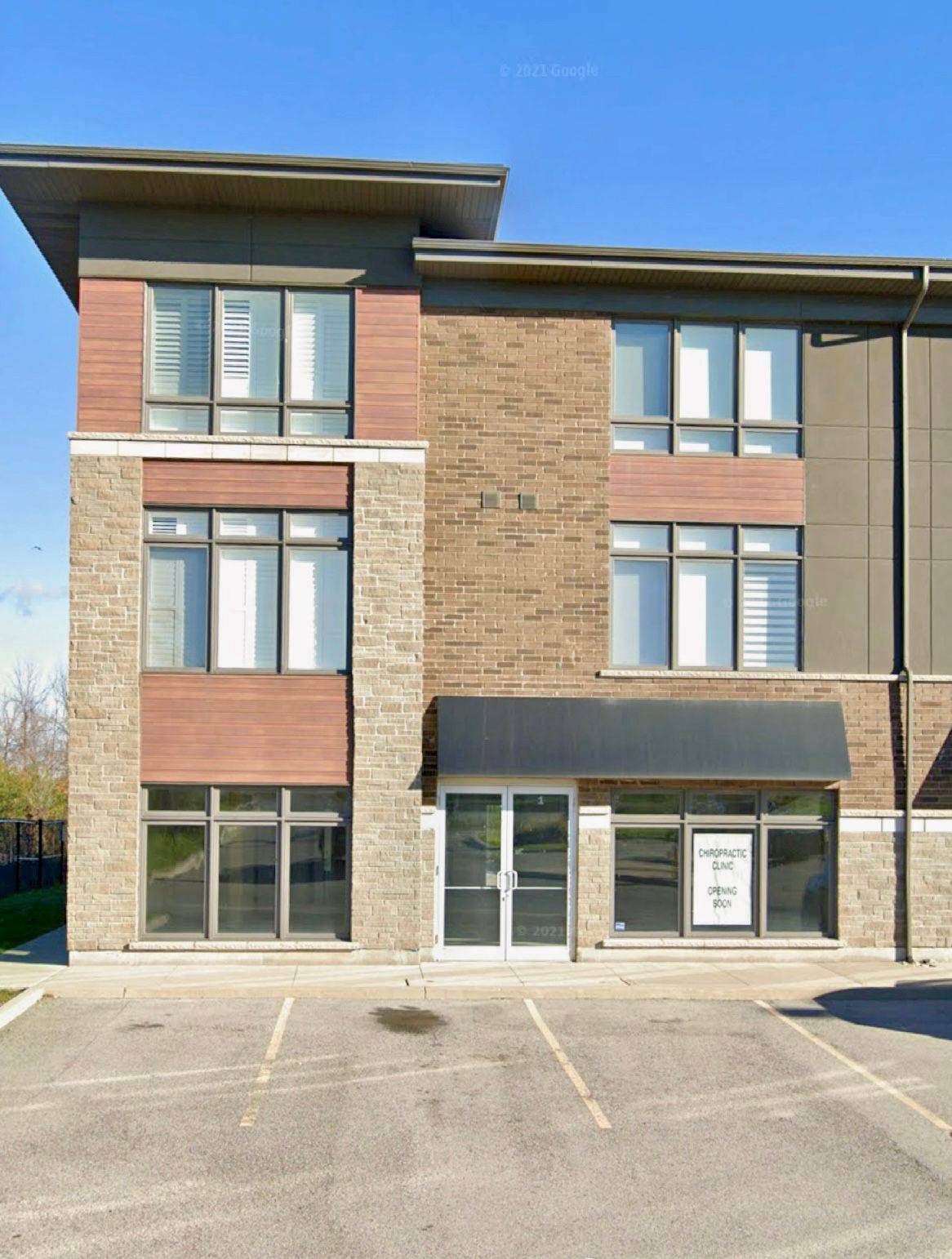 530 North Service RD #21, Grimsby, ON L3M 0C9