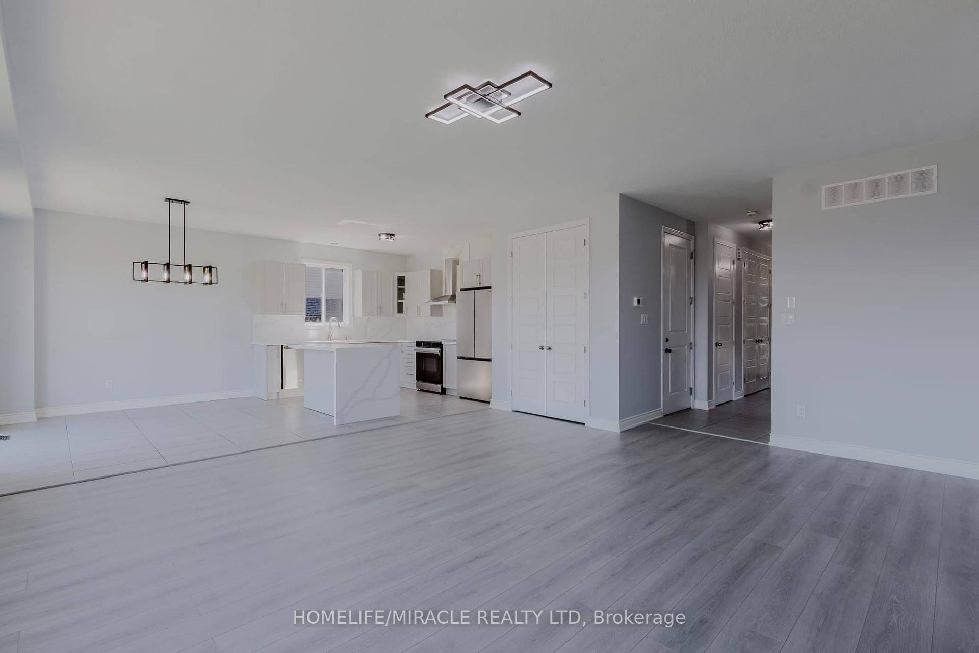 Ingersoll, ON N5C 0C4,13 Brookfield CT